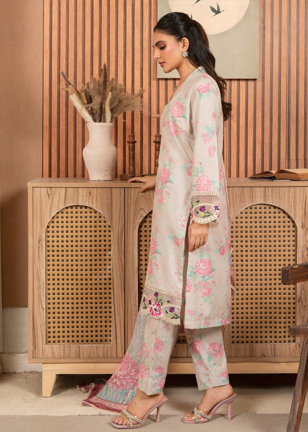 Hoorwani Zinnia Women 3pcs