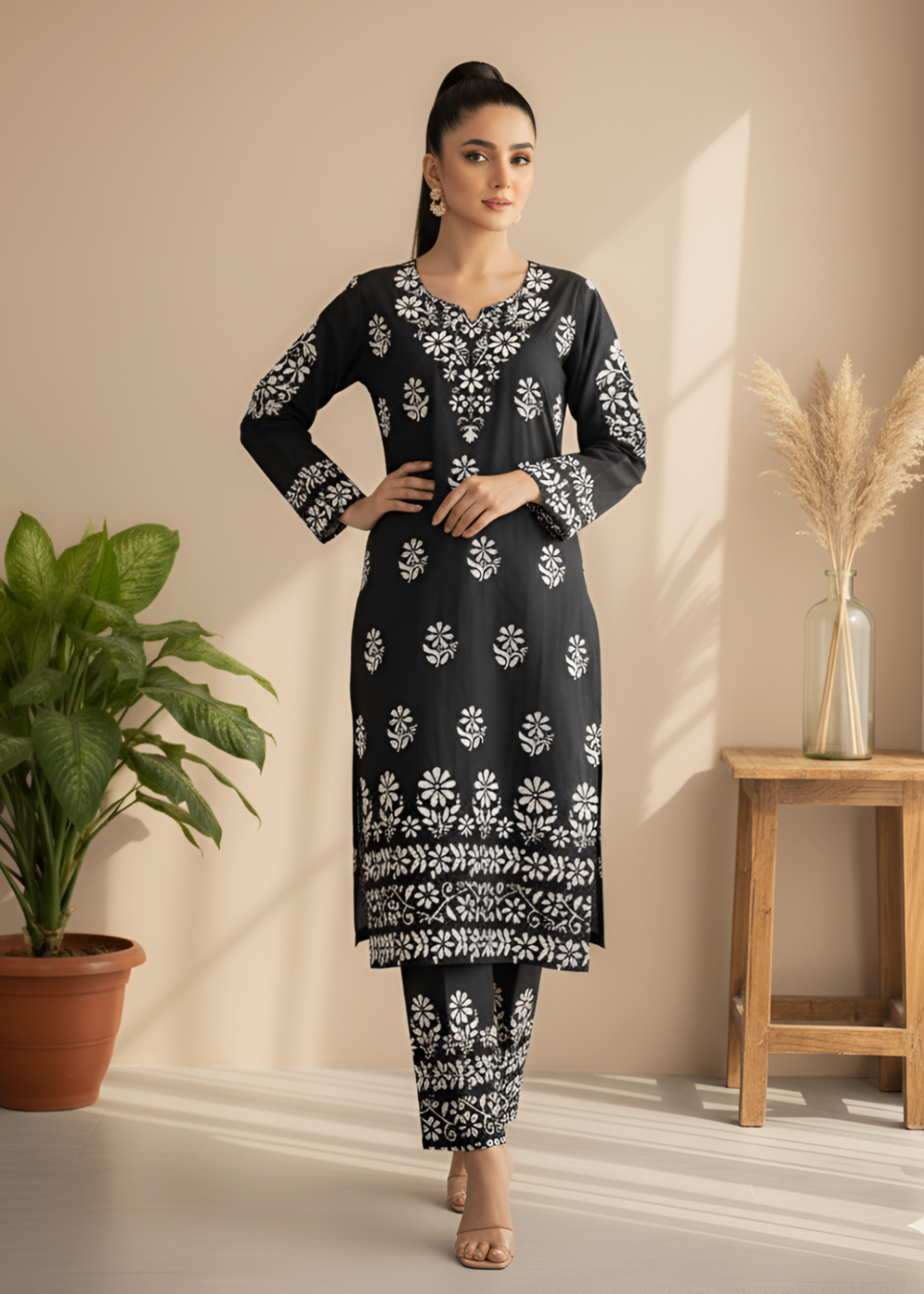 Anabya Garments Black Embosed Women 2pcs