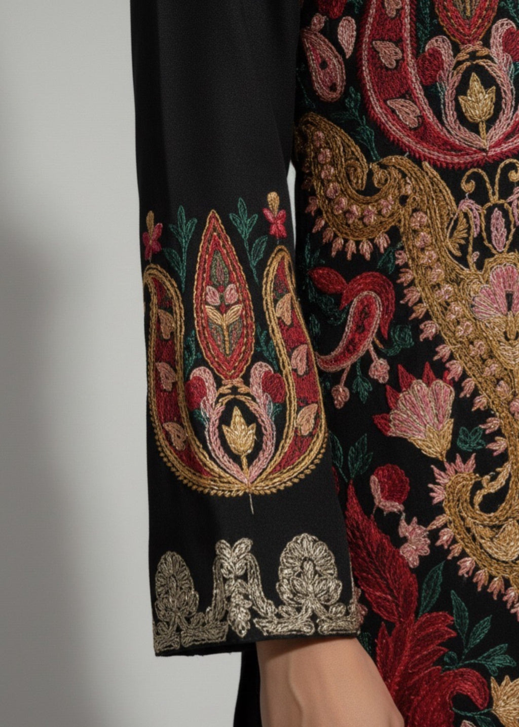 Manaal Arfeen Kashmiri Tanka (only jacket) Women 1pcs