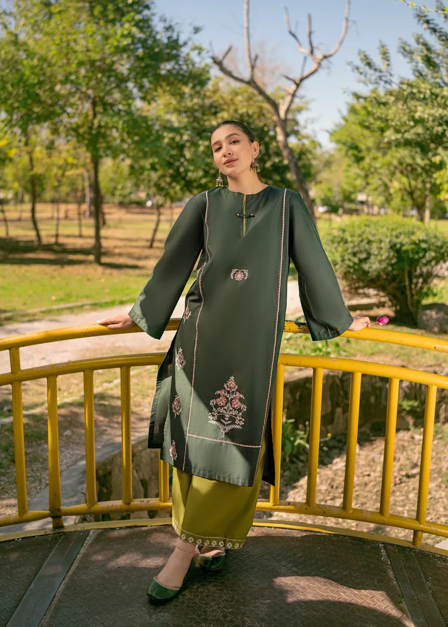 Urge Pret ENORA Women 2pcs