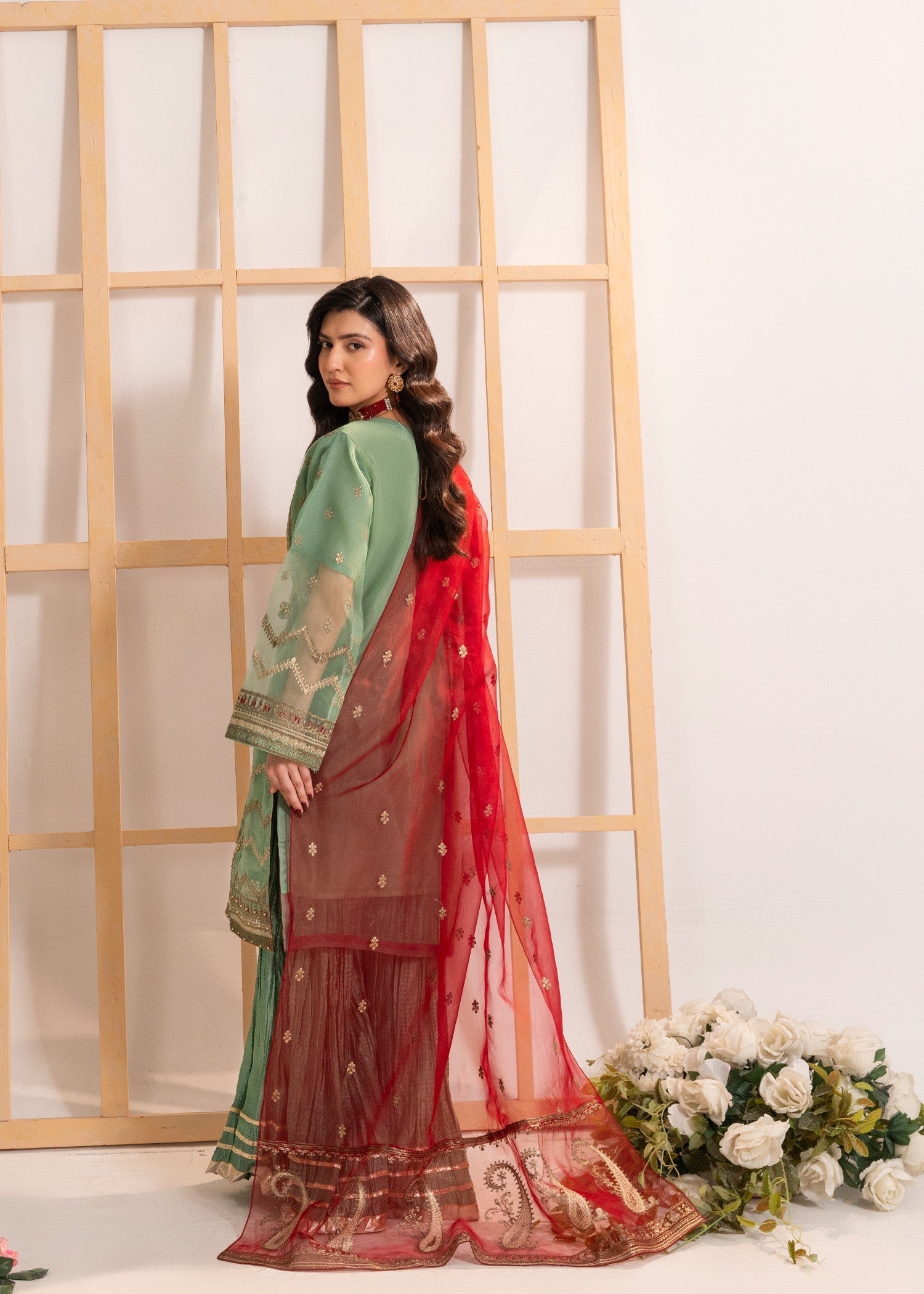 Avira Pret Seemal Women 3pcs