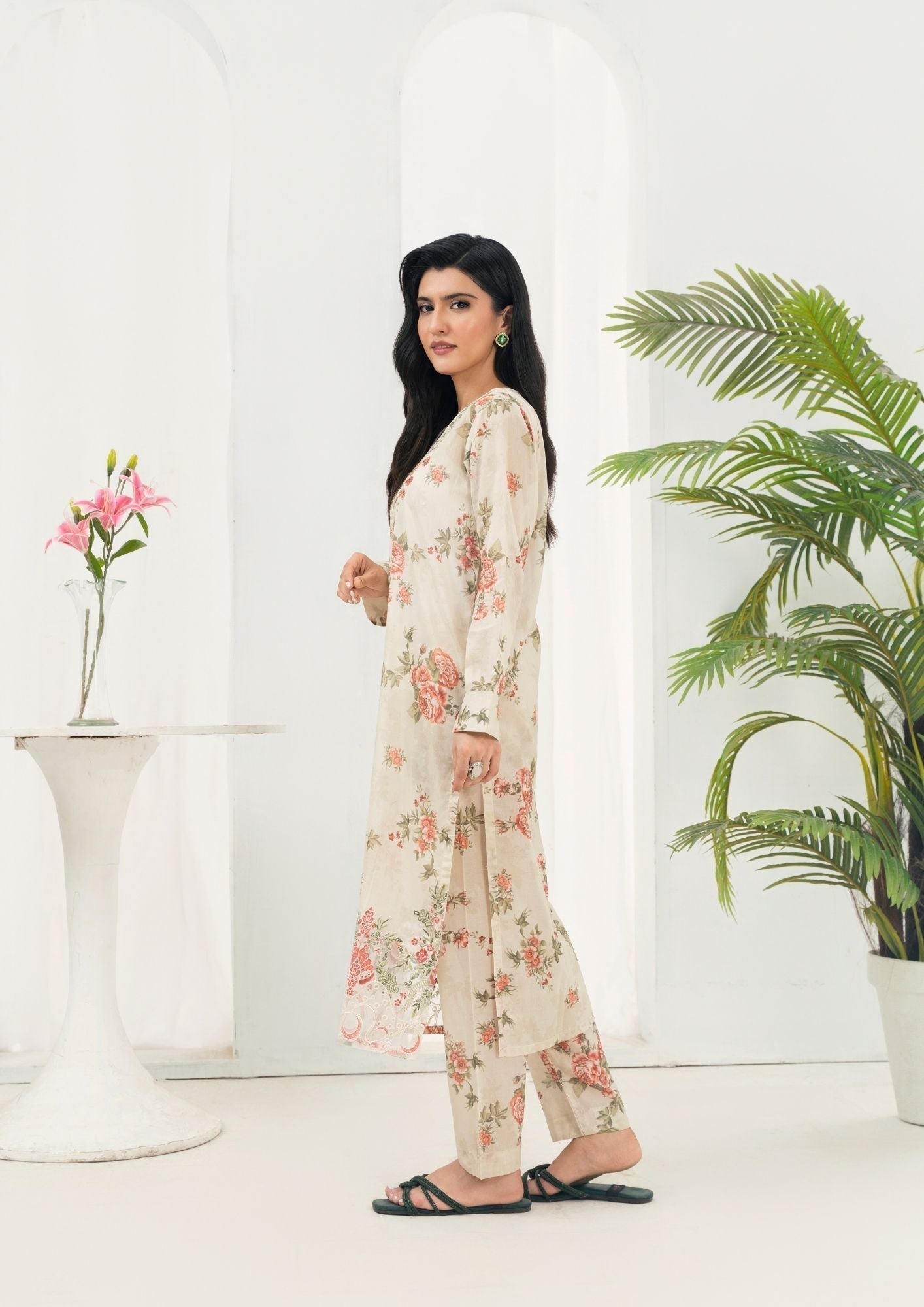 Alfatah Pret Printed Lawn with Embroidery GULZAAR S25 0002 Women 2pcs