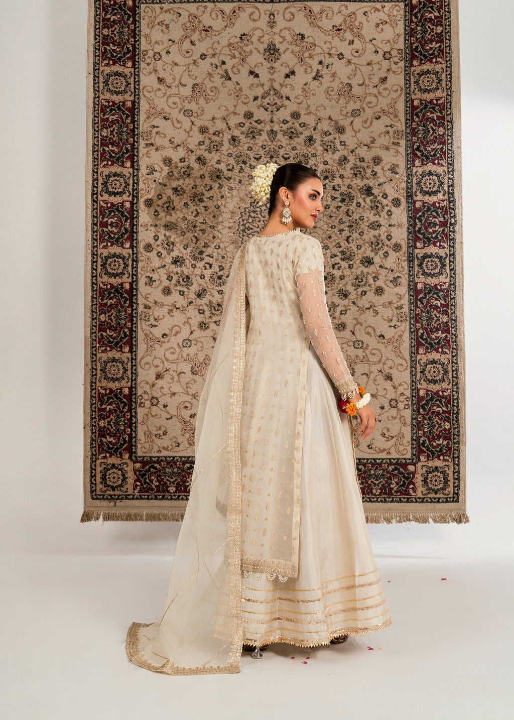 Maira Fashion Ivory Pishwas Women 4pcs