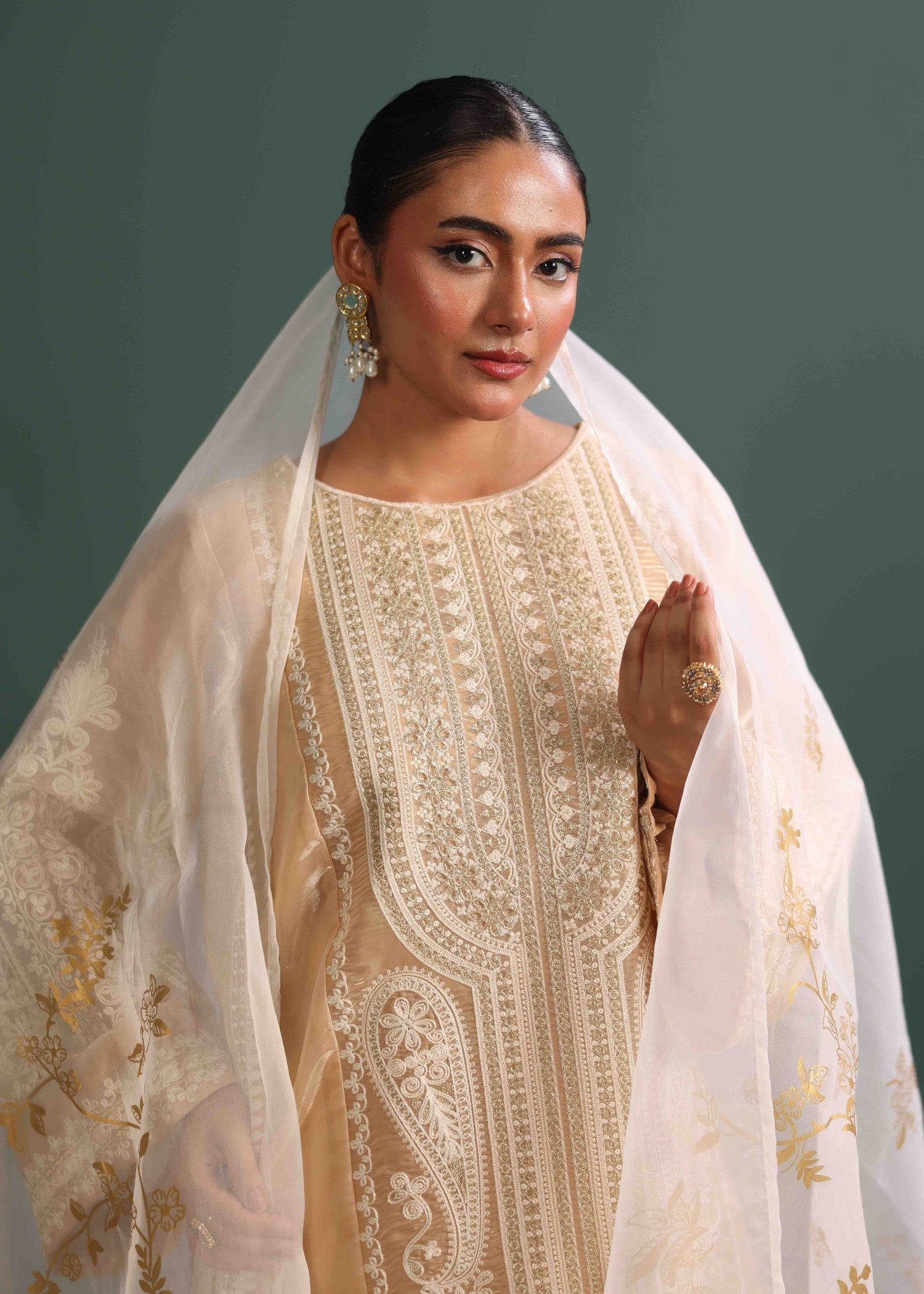 Costumo Isola Women 4pcs