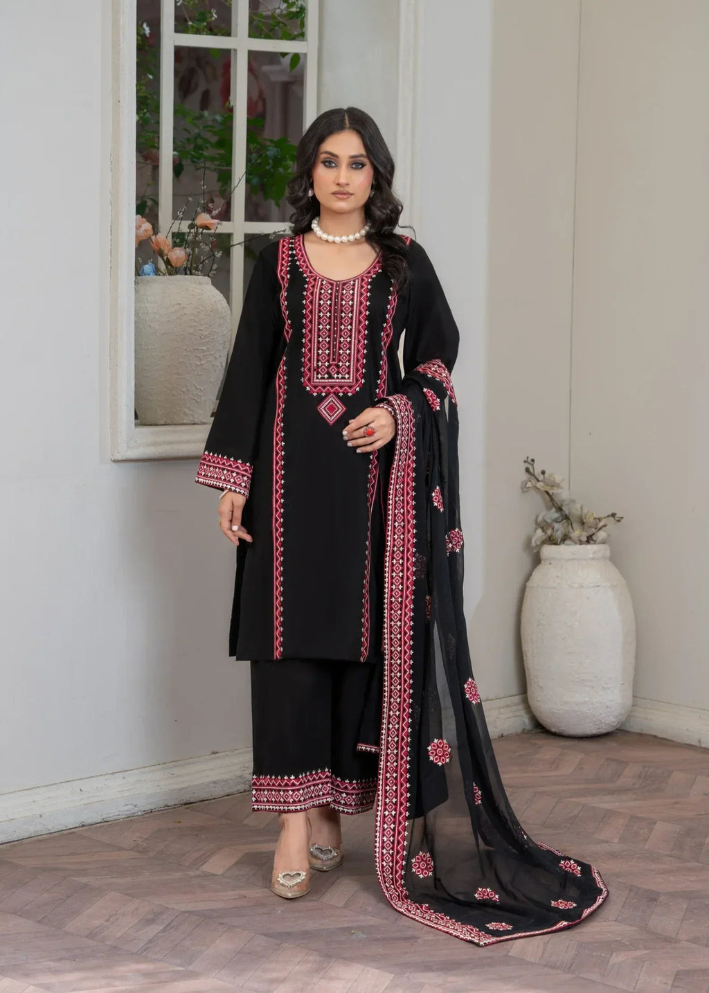 Akhrot Clothing Black red Women 3pcs