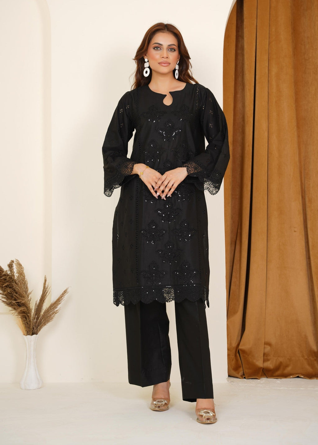 H&U Collection Balck 4 Women 2pcs