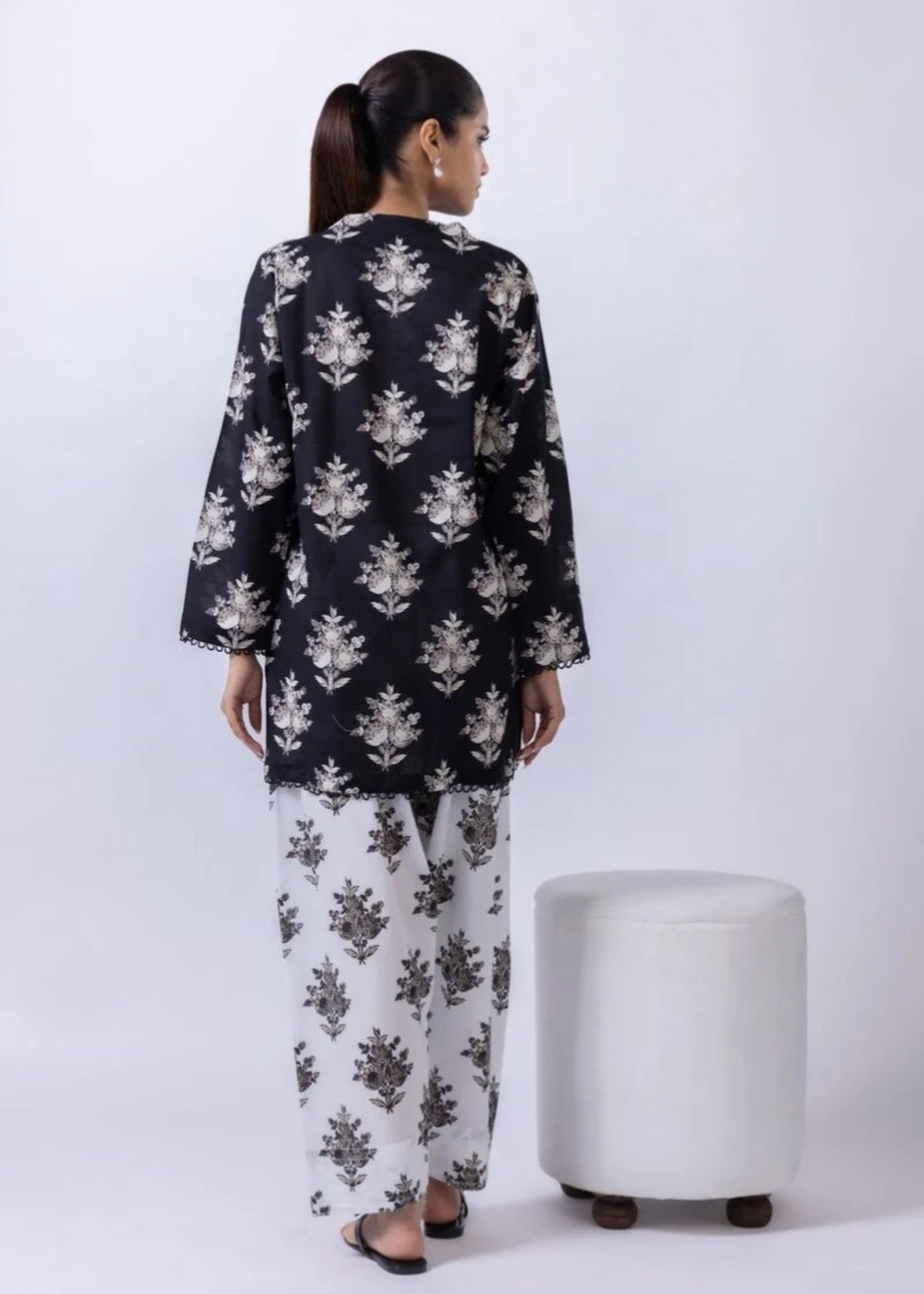 Stylish Collection NOIR Women 2pcs