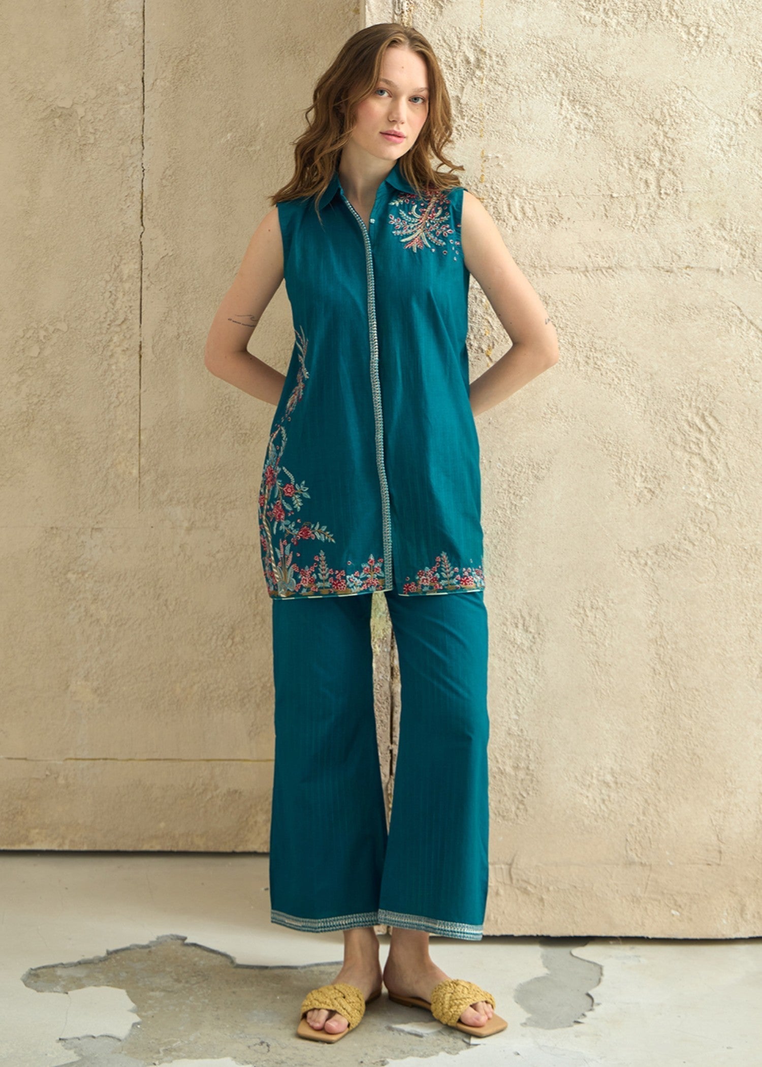 Kiara Lumira – Embroidered Co ords Set Women 2pcs