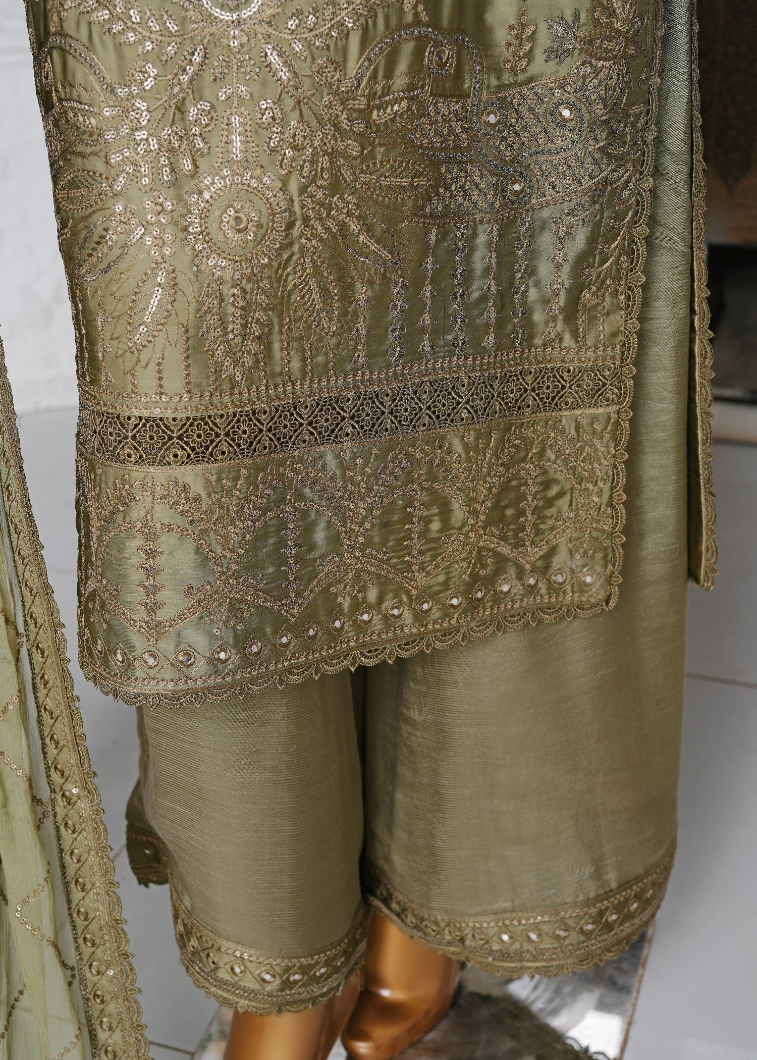 Ahmed Creations RUMAISA OLIVE GREEN Women 3pcs