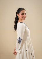 Akhrot Clothing Ivory Whisper Women 2pcs