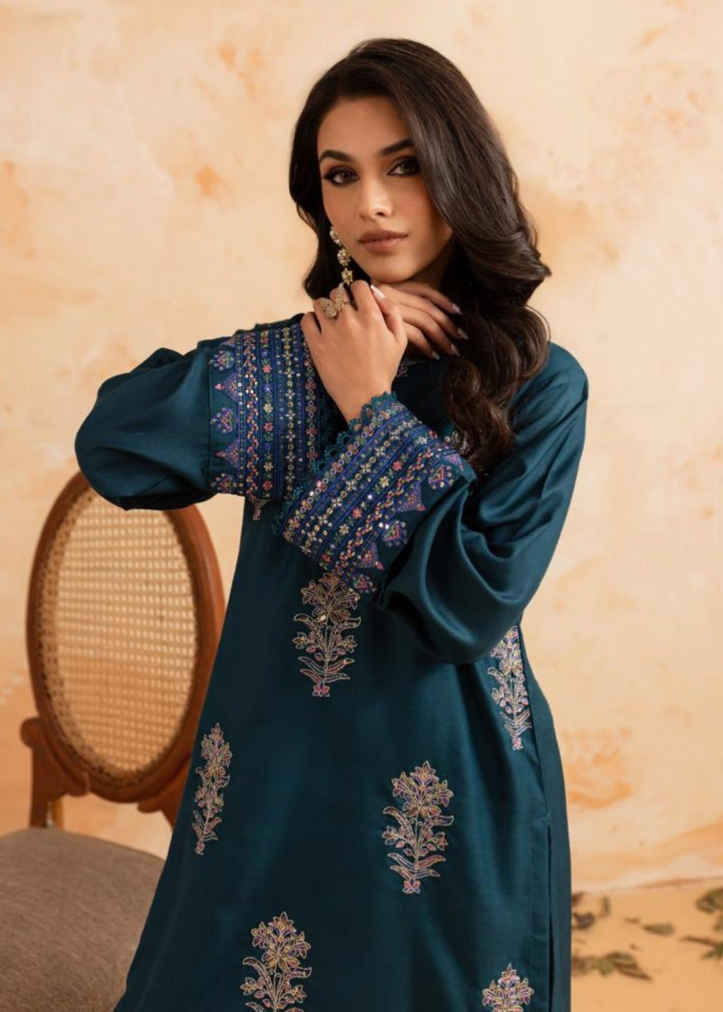 Afsarah Floral Zinc Luxury Embroidered Stitched Dress Women 2pcs