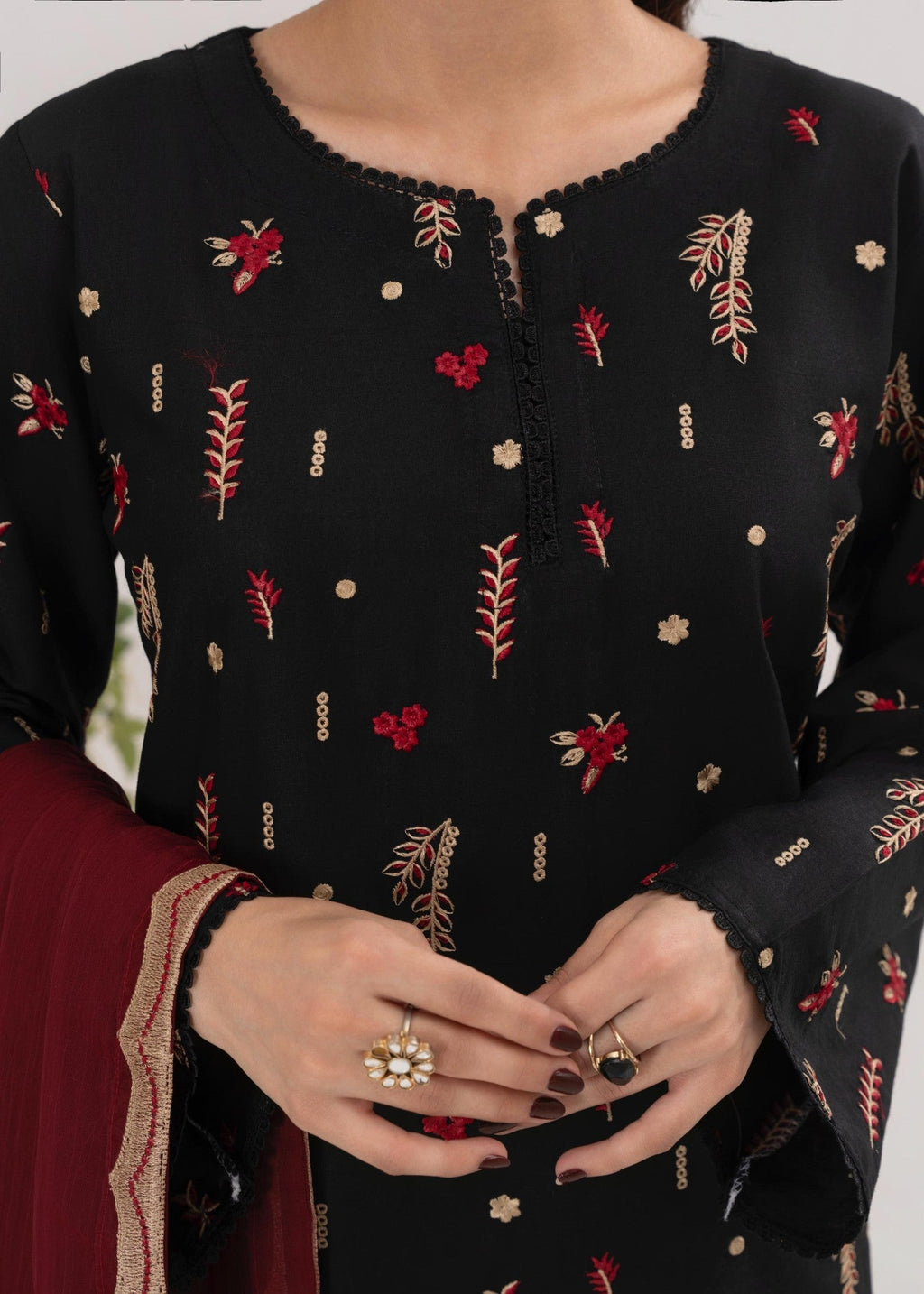 Stylish Collection DREAM EMBROIDERED Women 3pcs