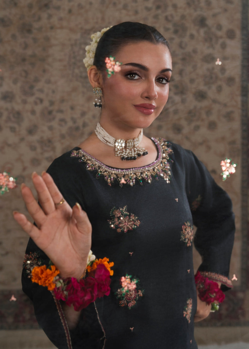 Maira Fashion Black embroided kurta set Women 3pcs