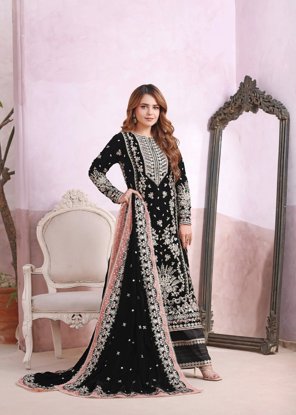 Suits By Sadia Aneela velvet sumbul Women 3pcs