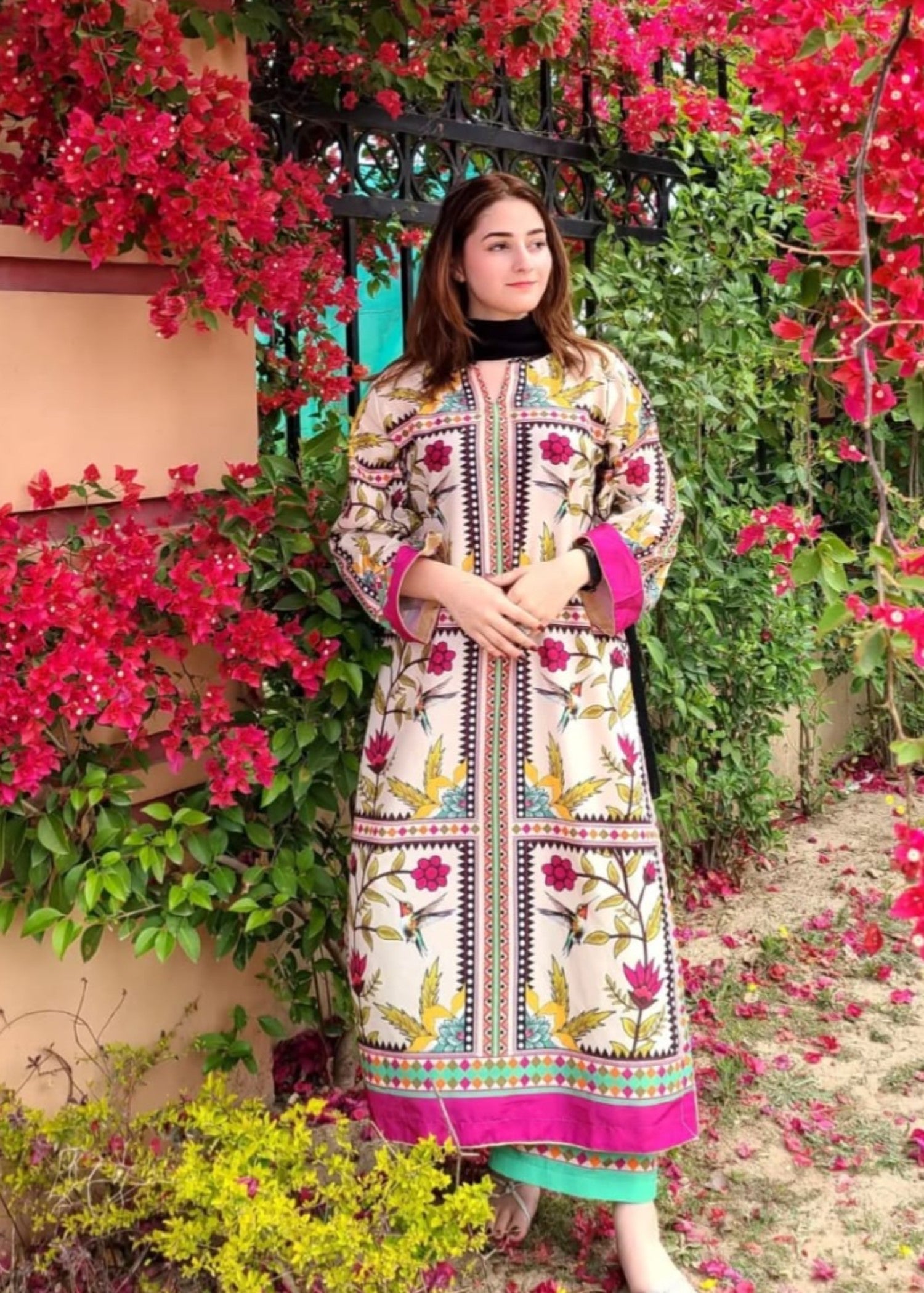 Kala Jora CHINAR Women 2pcs