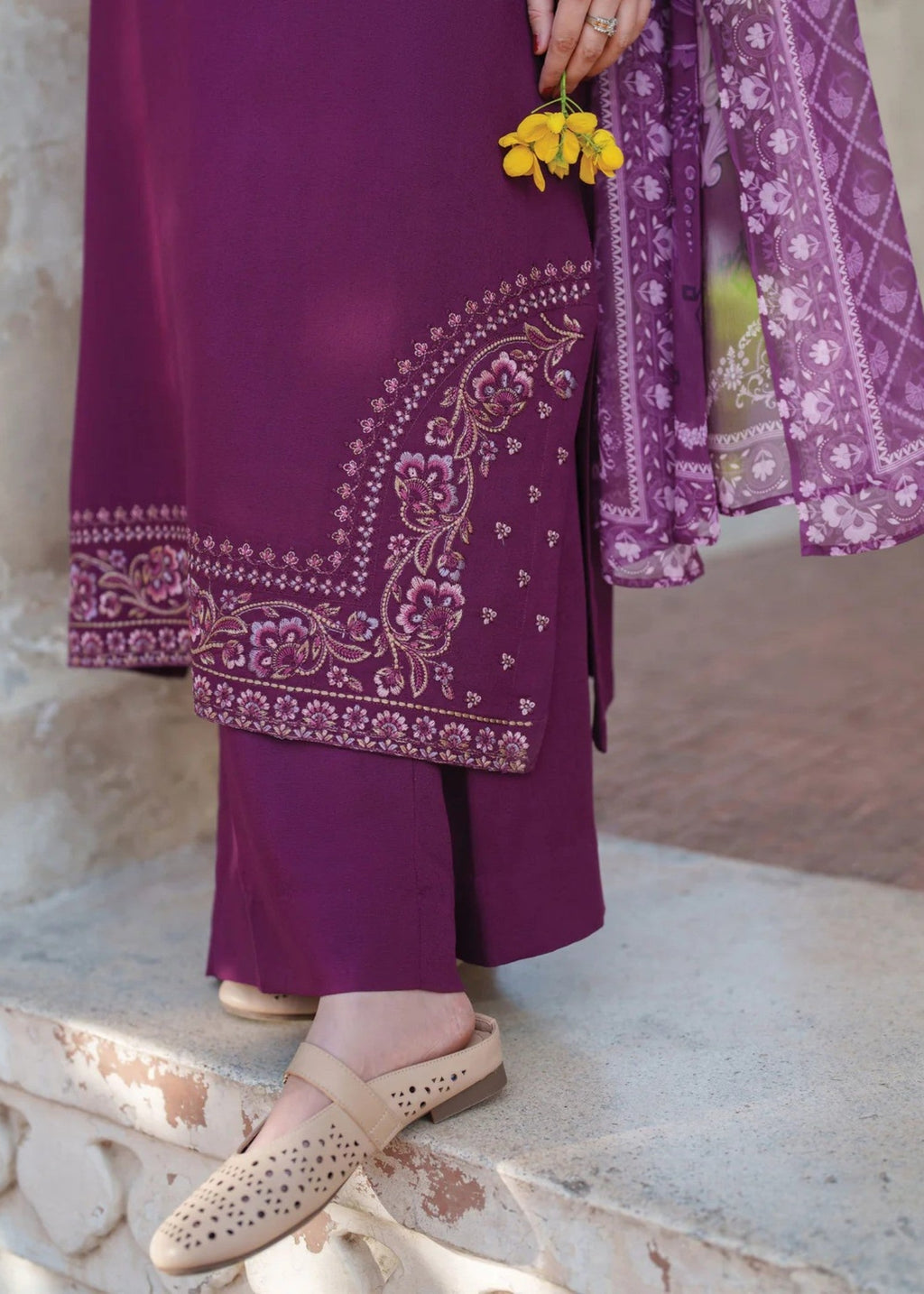 Chaudhary Arts Kaavish Embroidered Women 3pcs