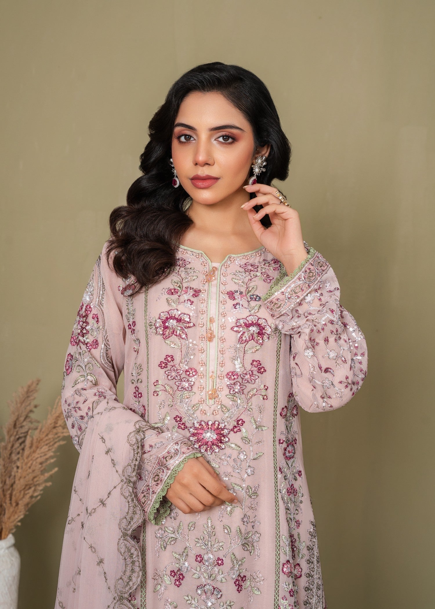 Pehnawa Fashion Dilnoor Pink chiffon Women 3pcs