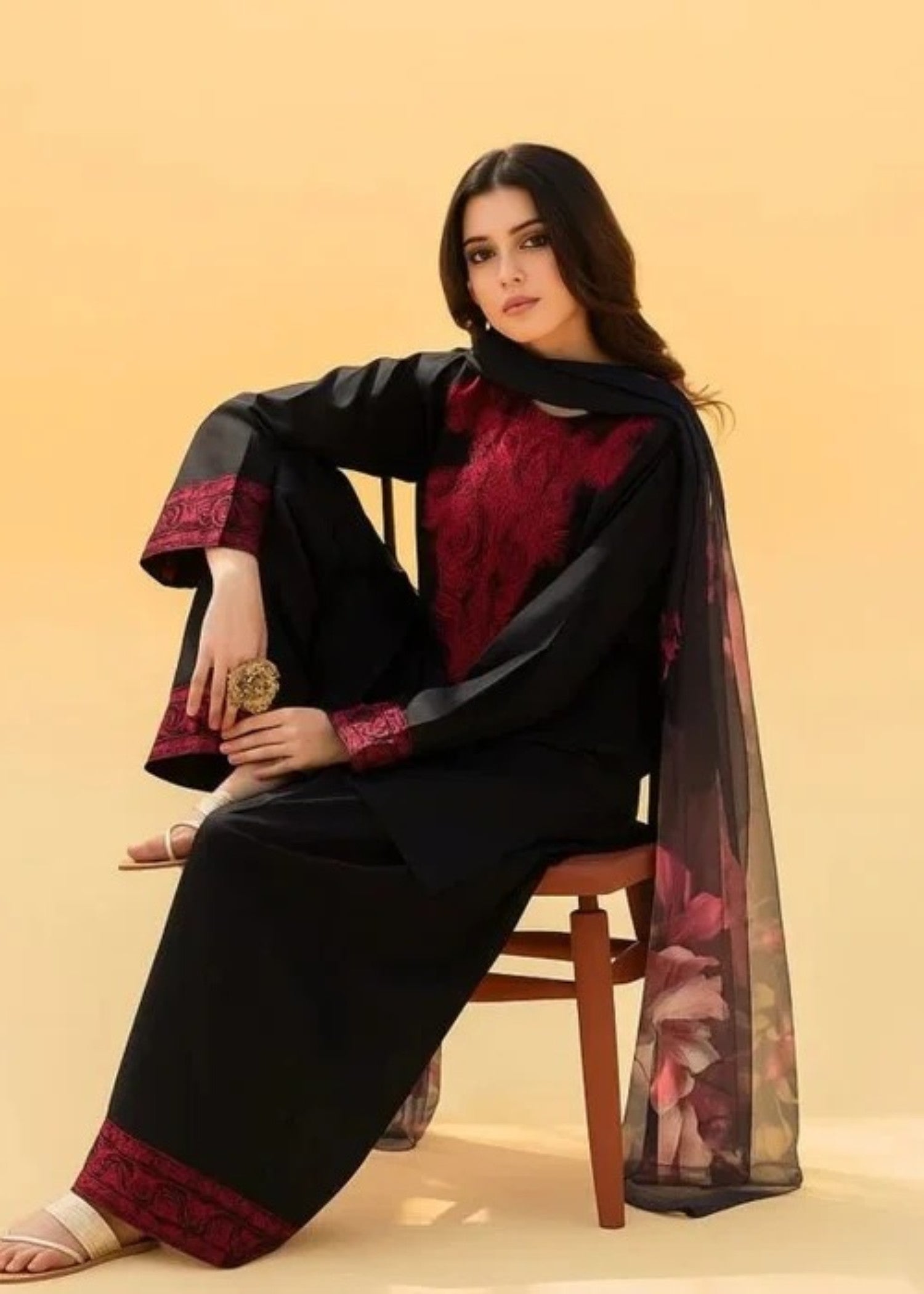 Chaudhary Arts Black Rose Women 3pcs