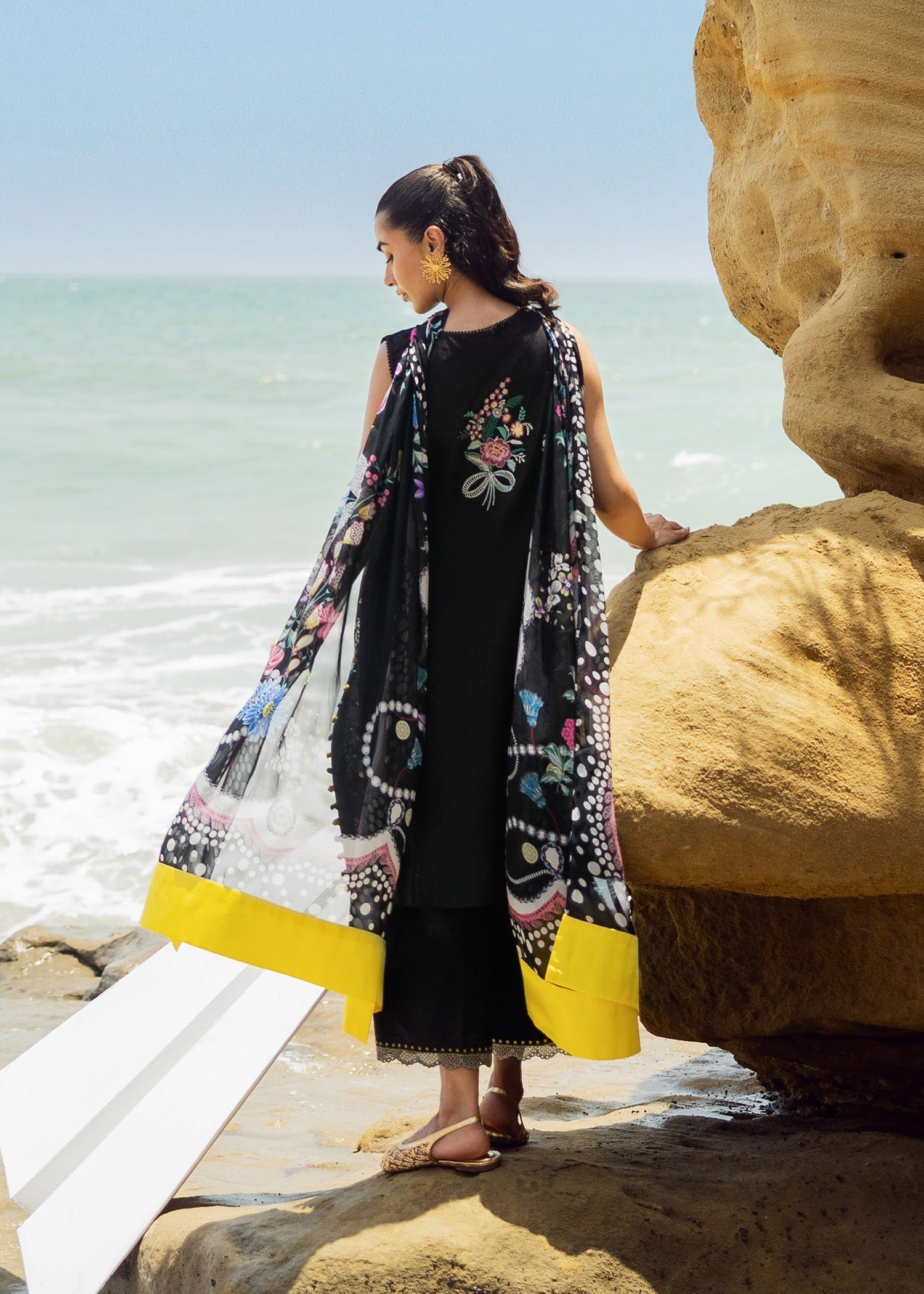 Sadaf Fawad Khan Luna Women 3pcs
