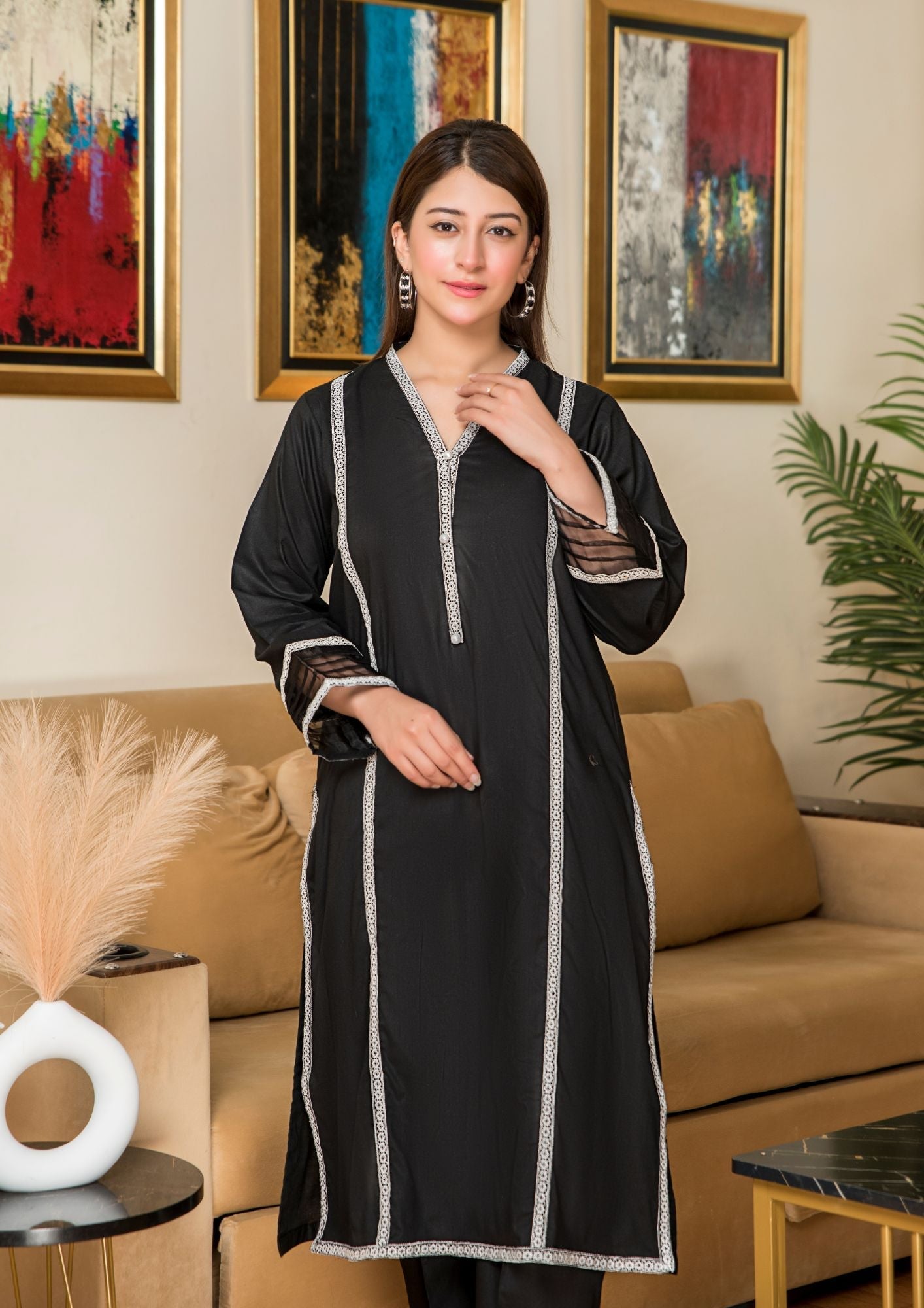 Yolo Pret EMBROIDERED LAWN BLK B25 0001 Women 2pcs