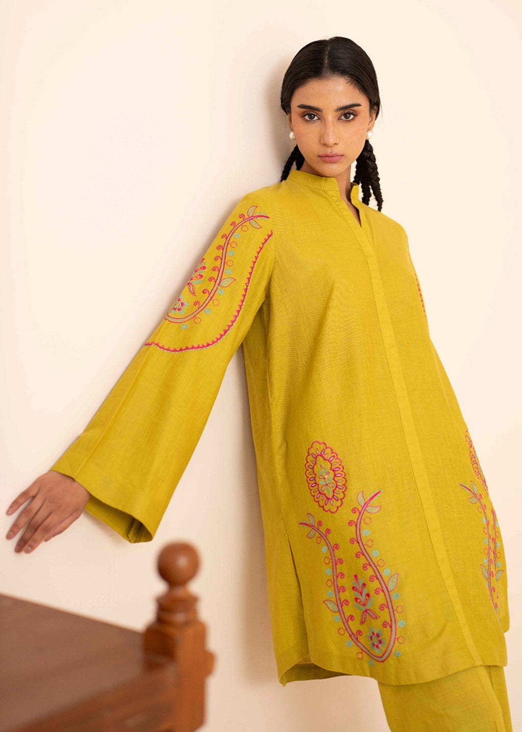 Kiara Eten Women 2pcs