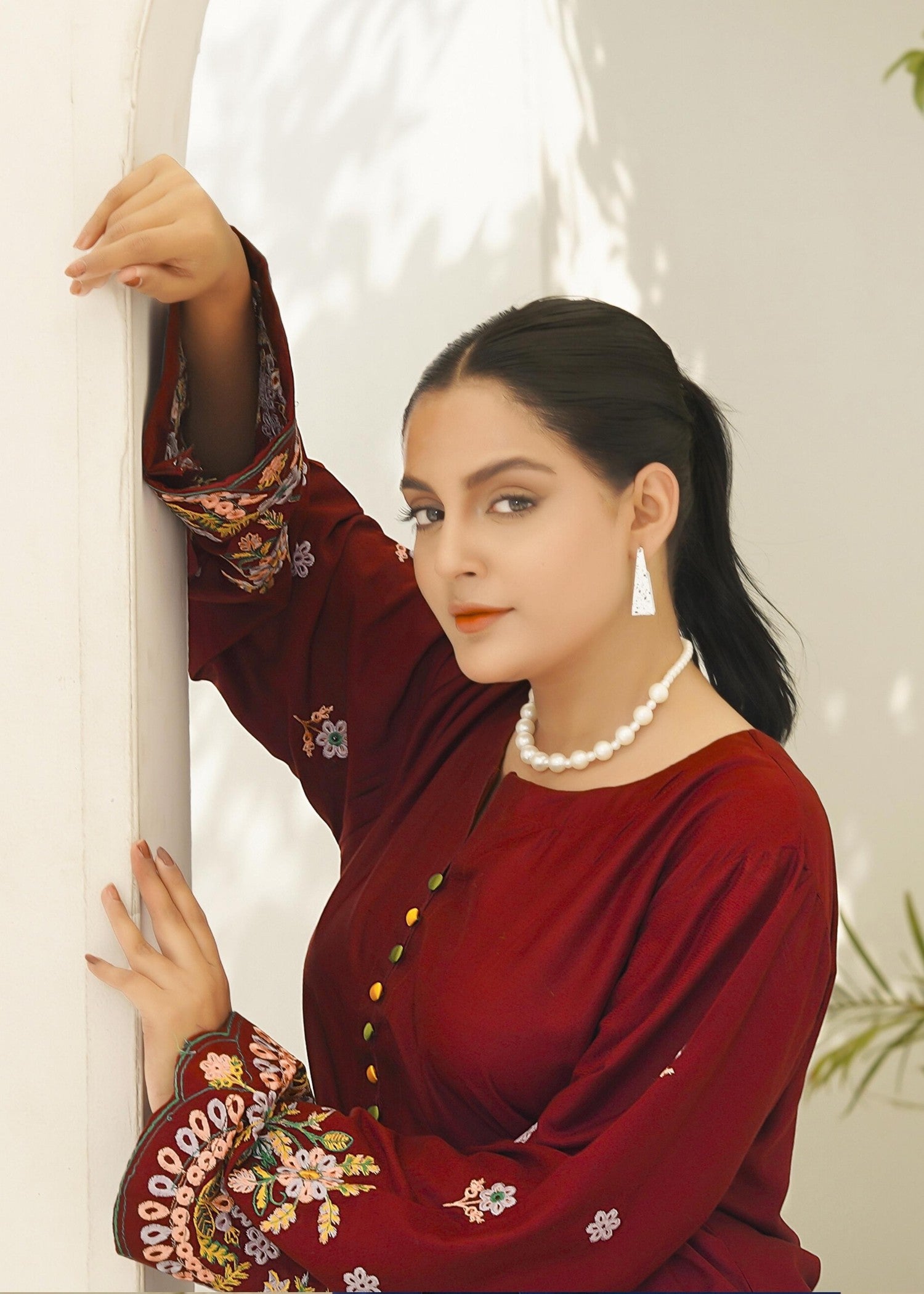 Hamna Kalim HUMA maroon Women 2pcs