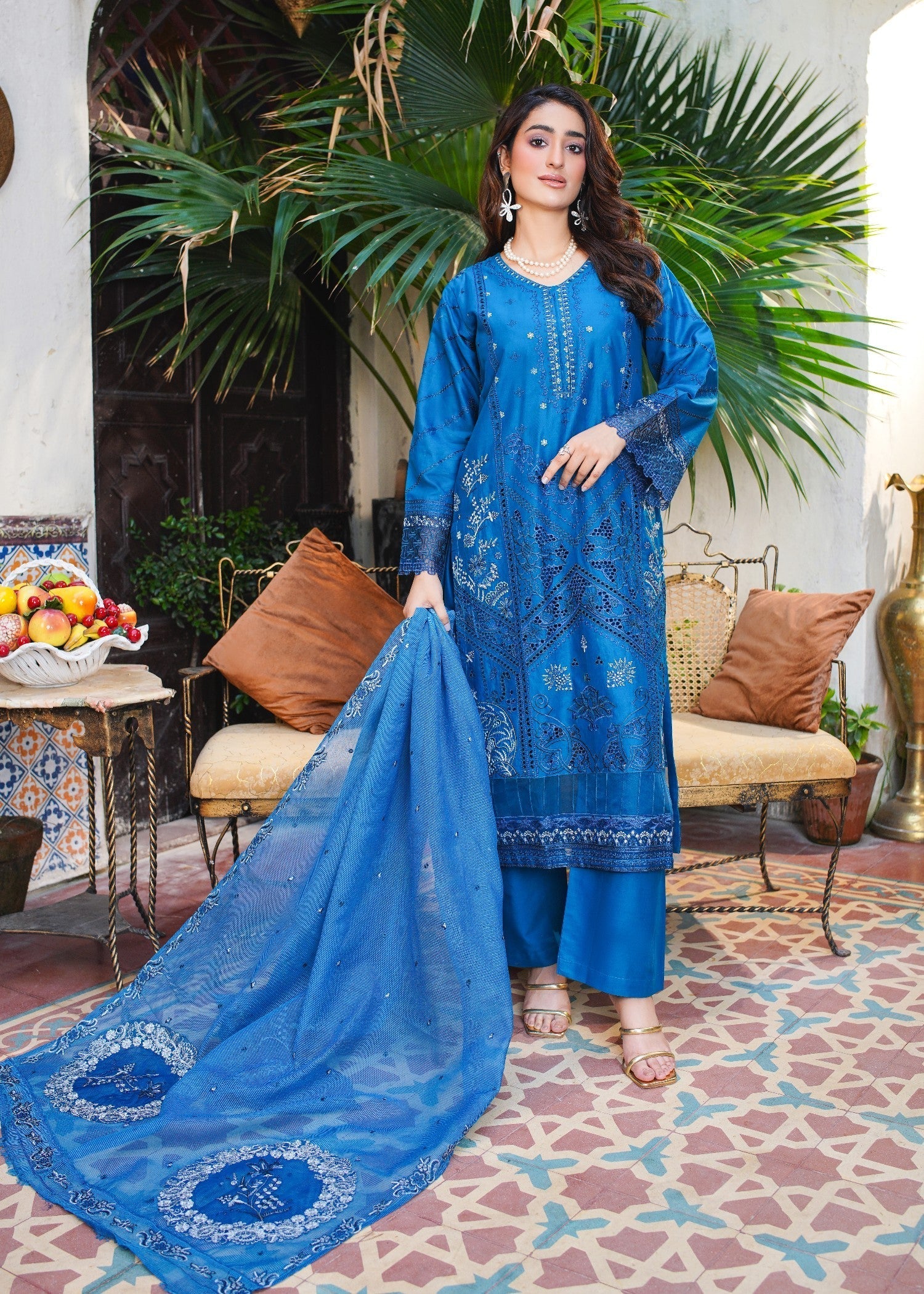 AATIQA Pure Lawn Embroidered 10 Women 3pcs