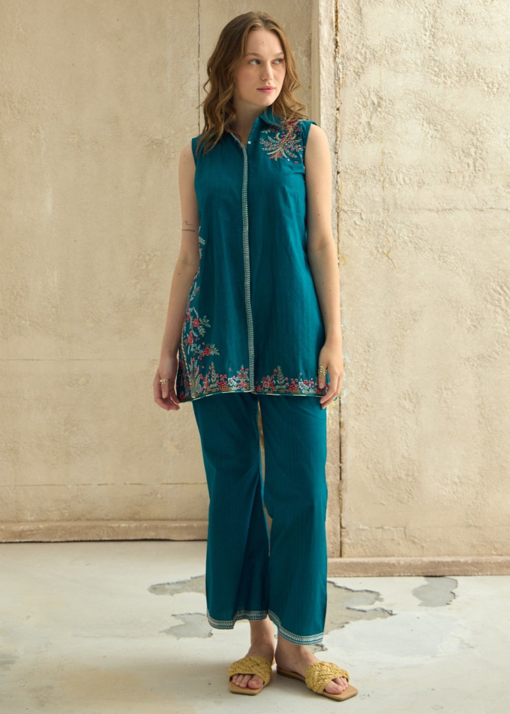 Kiara Lumira – Embroidered Co ords Set Women 2pcs