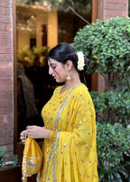 Sanskari.Pk Apsara Yellow Lehnga Women 4pcs