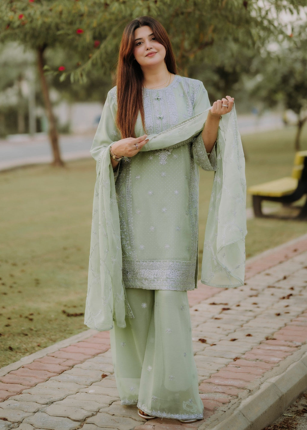 Four Season Boutique KANWAL PISTA Women 3pcs