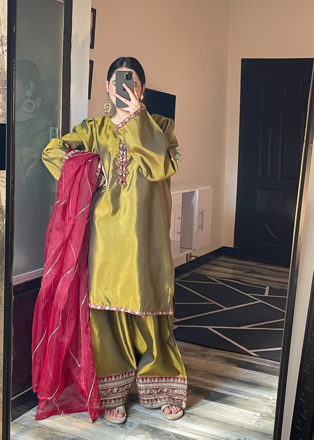 Shehroz Fashion Royal Rouge Women 3pcs