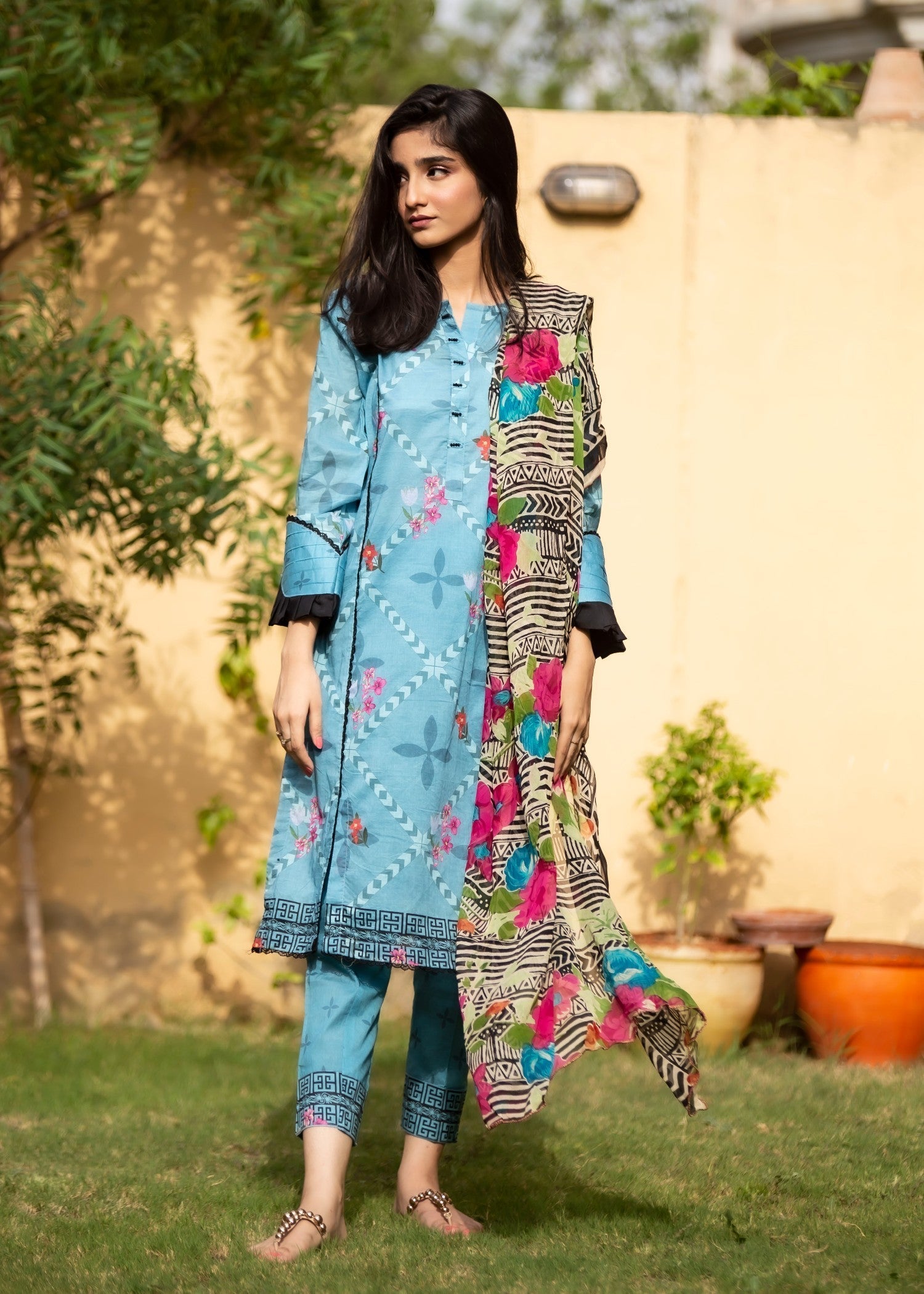 Hayati Collections Lawn | with Chiffon Dupatta | Blue Women 3pcs