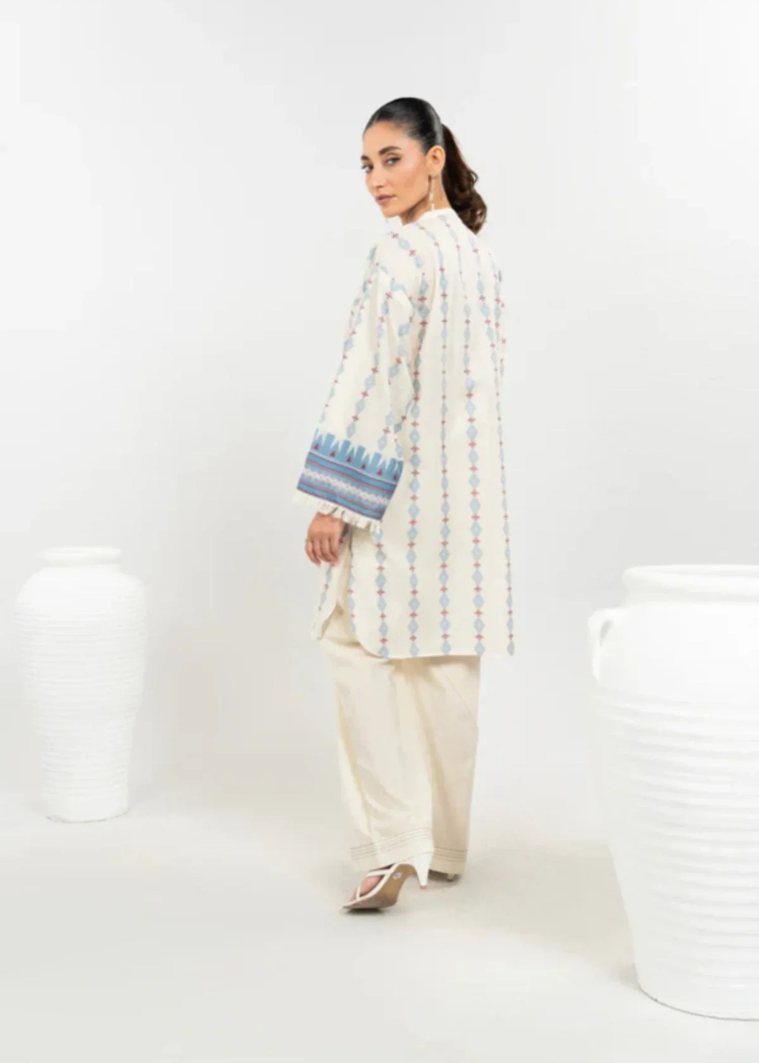 Alkaram Studio GFSU6138 Women 2pcs