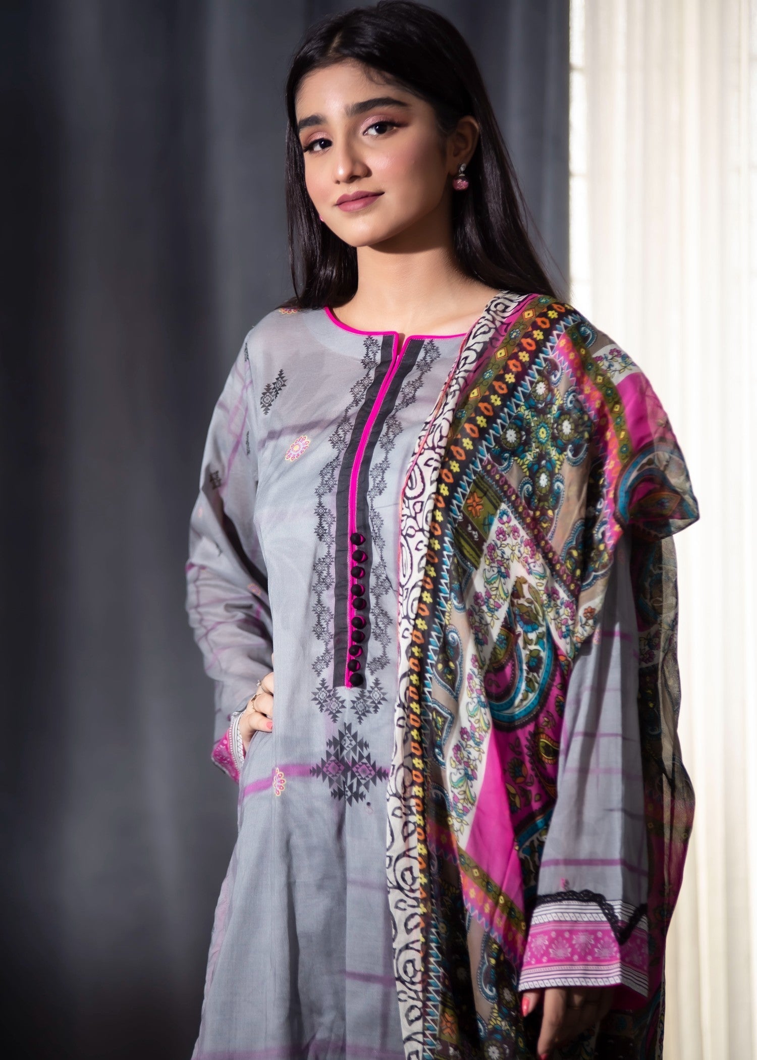 Hayati Collections Lawn | with Chiffon Dupatta | Dark Grey Women 3pcs