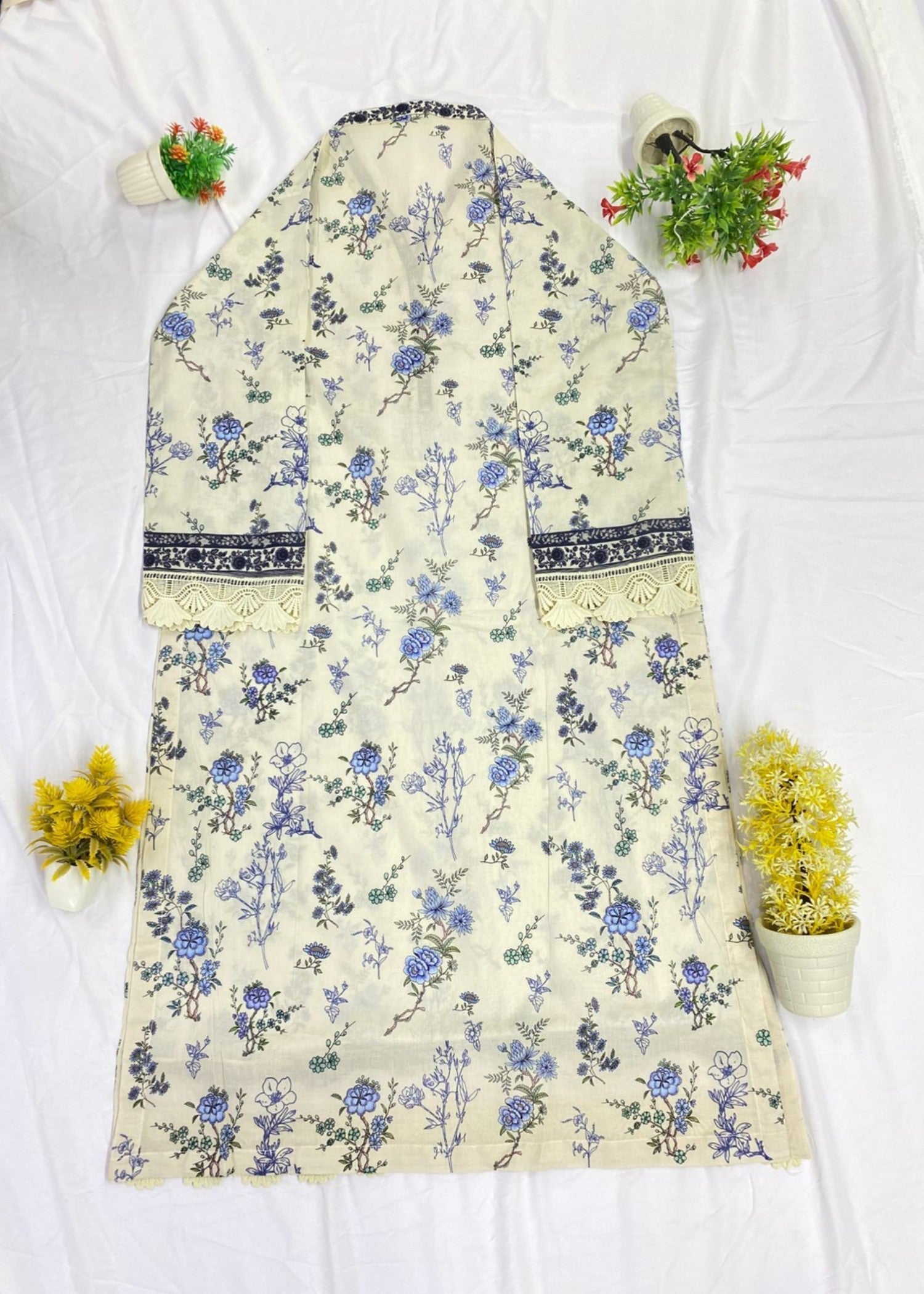 Mausammary Prints Pret Gul e Nasrin Women 3pcs