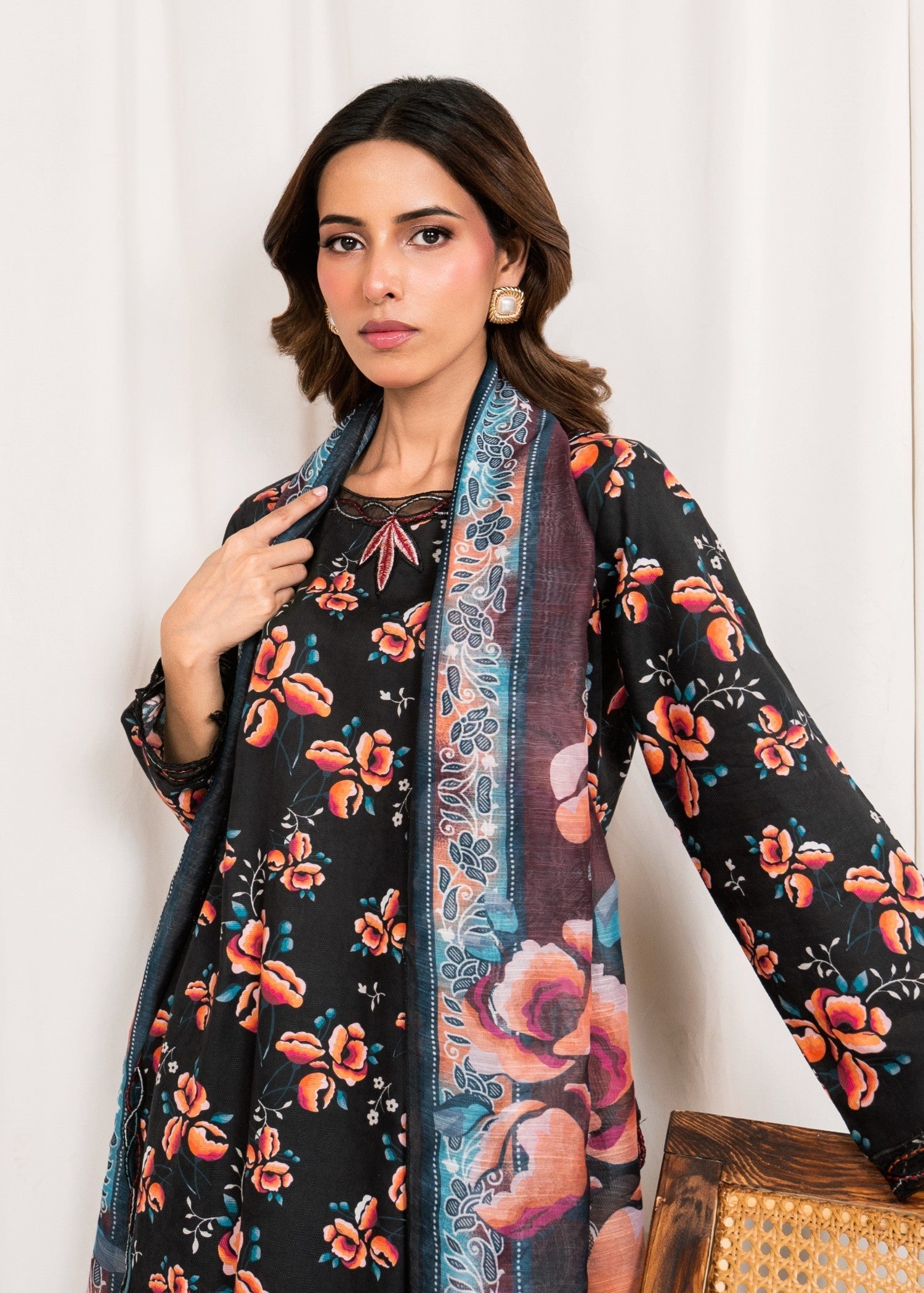 Sahibas By Mirza Velour Black Women 3pcs