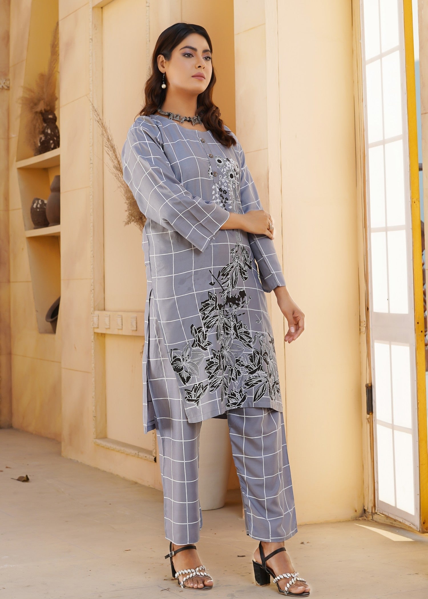 Hamna Kalim royal gray Women 2pcs