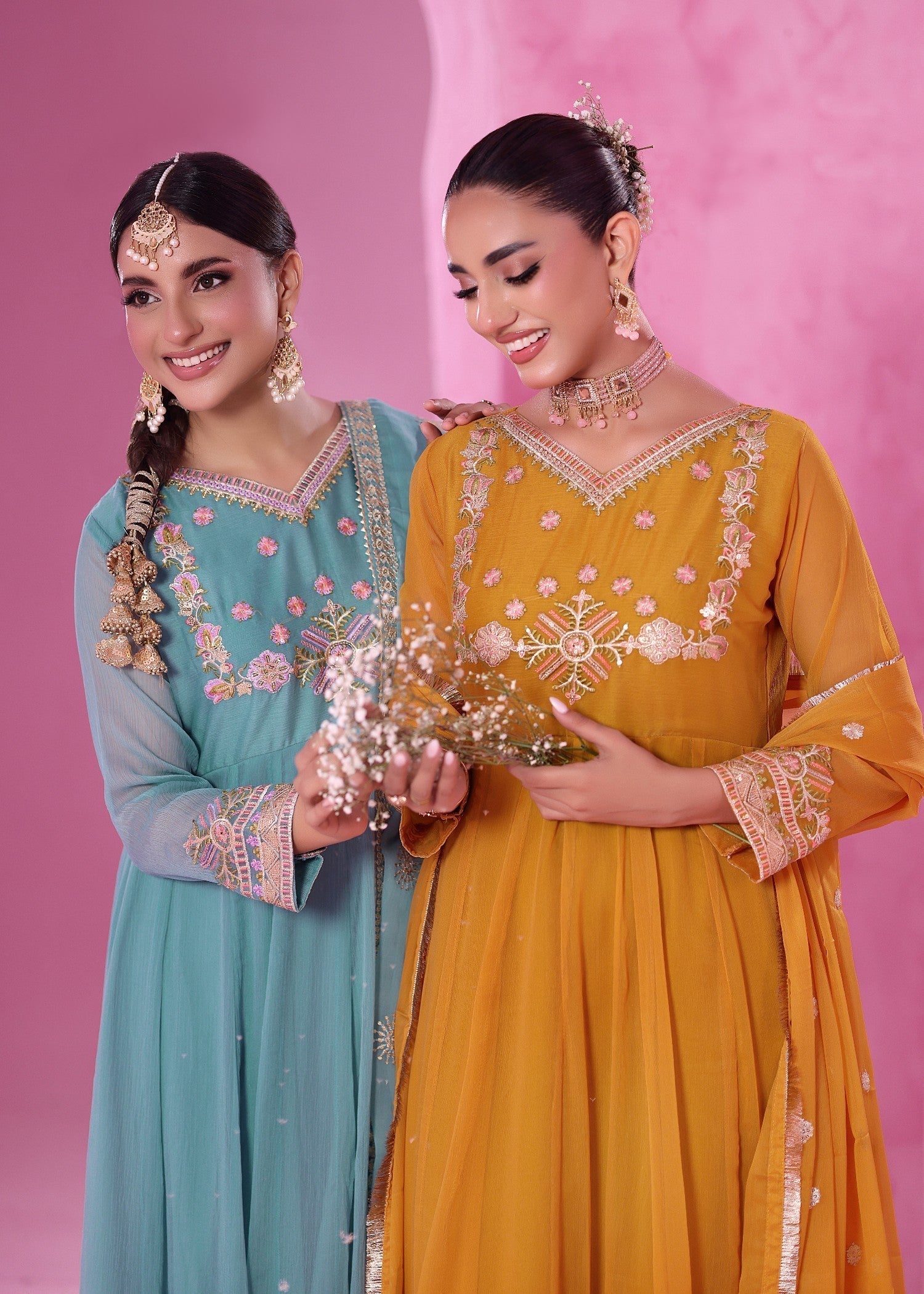 Abaan Zohan Zeenat Musterd Women 3pcs