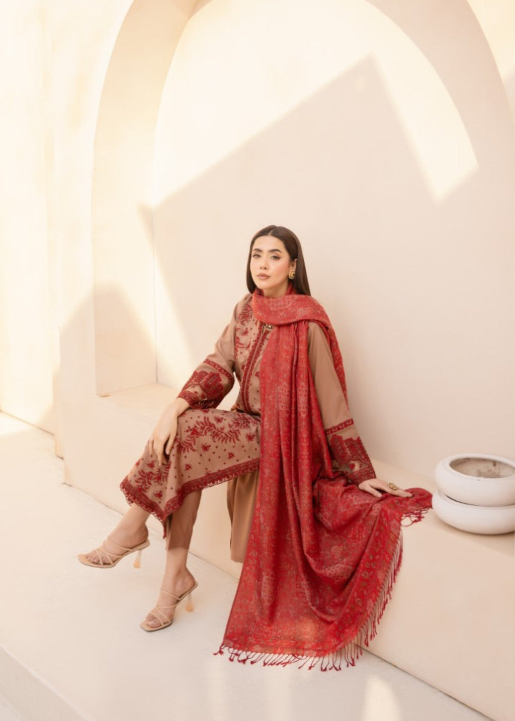 Mohagni MWD 28 Women 3pcs