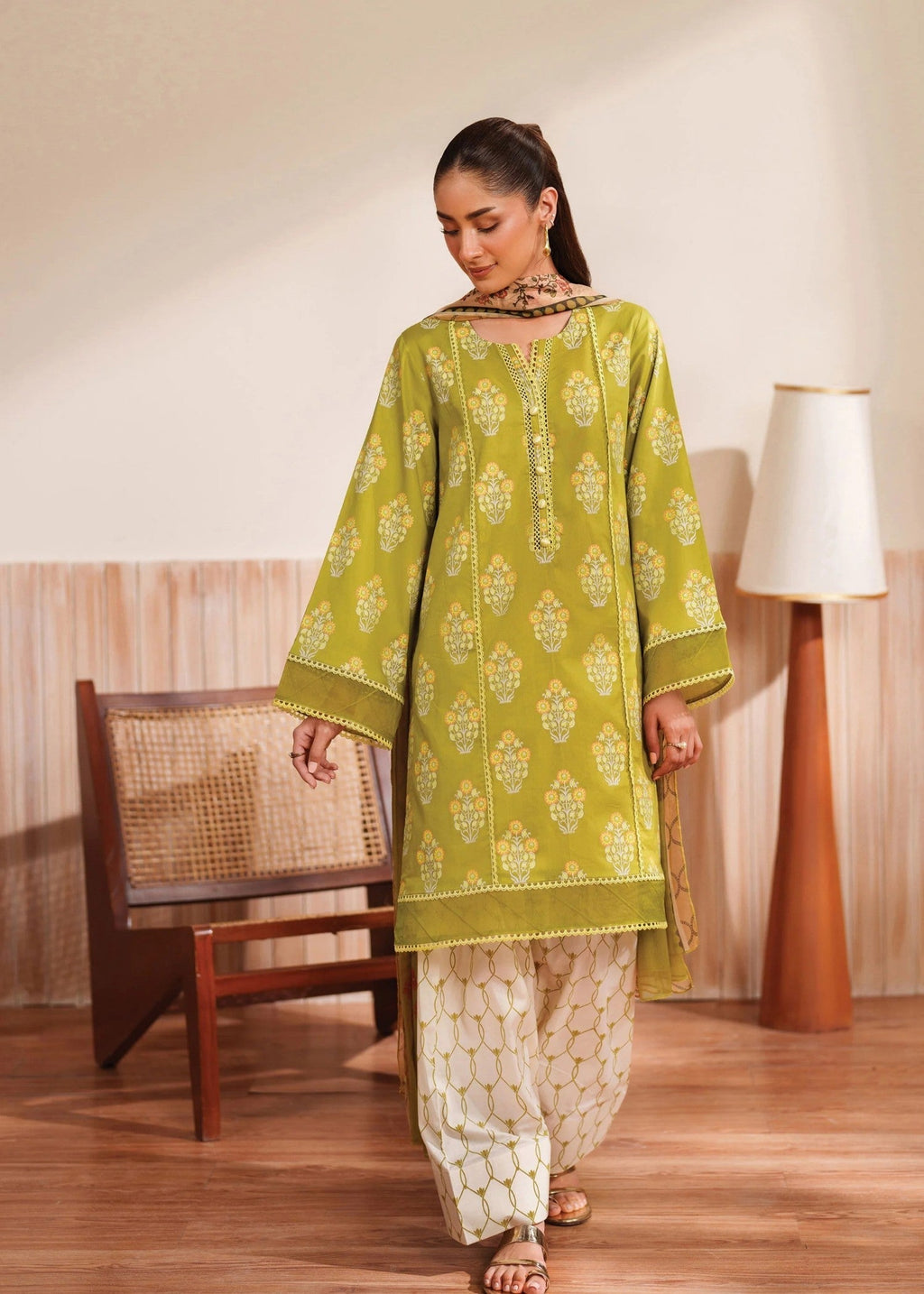 Garnet Clothing Mocha Women 2pcs