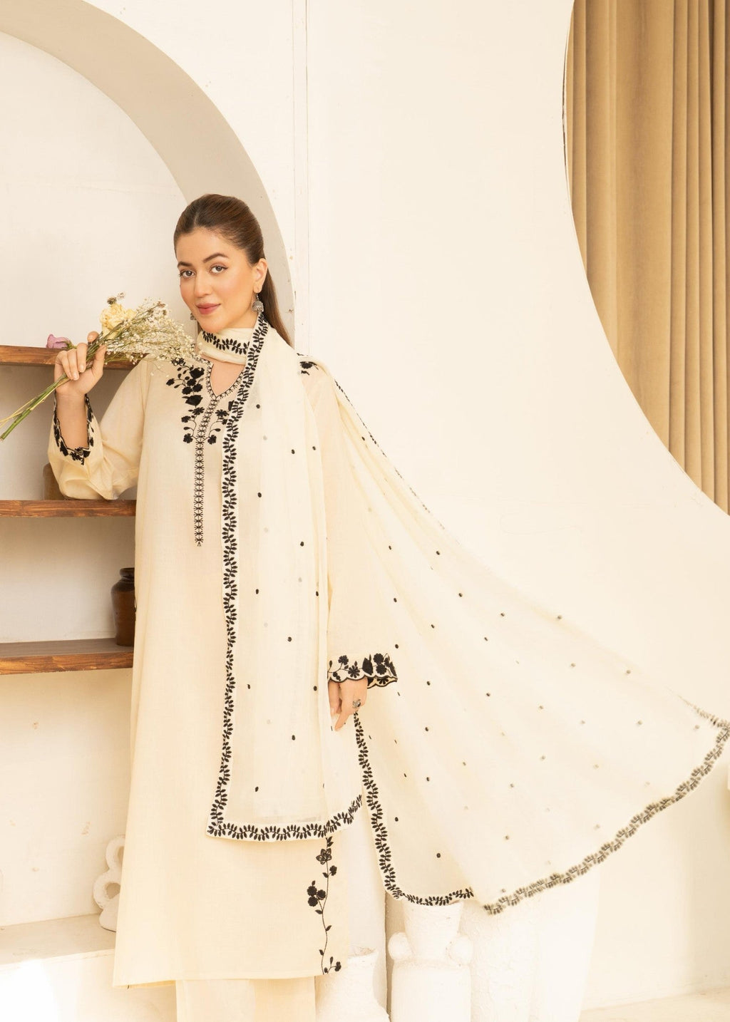 Rehhas Attires Beige Frost Women 3pcs
