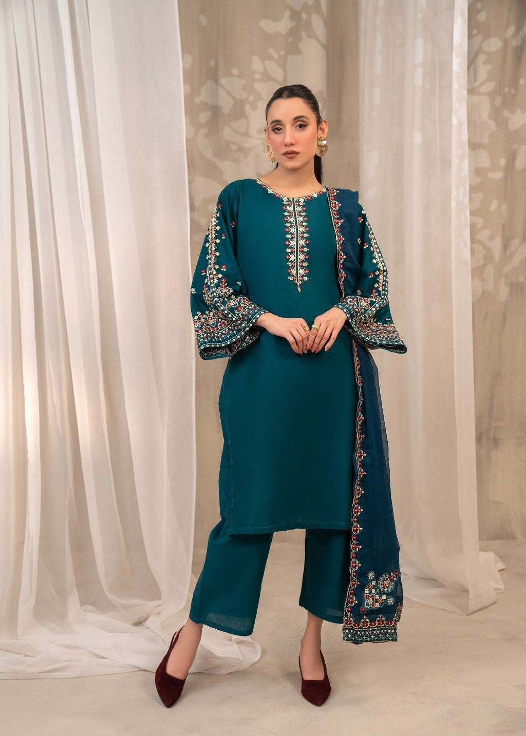Shehroz Fashion Peacock EMBROIDERY Women 3pcs