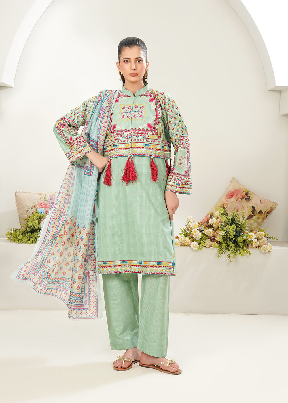 Elara Official Embroidered Lawn Suit with Jacket Women 3pcs