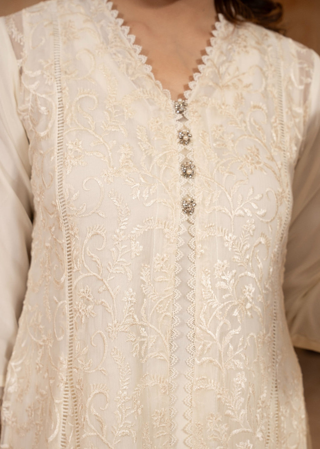 Manahils K 113 OFF WHITE Women 4pcs