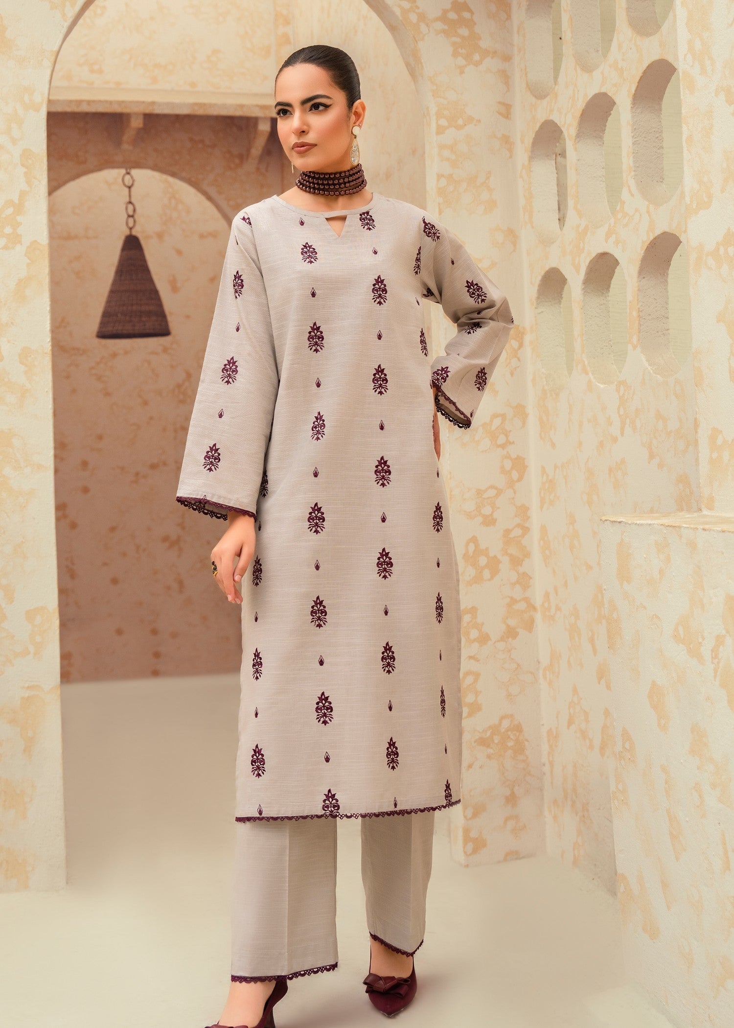 Thistle & Threads Zircon Women 3pcs