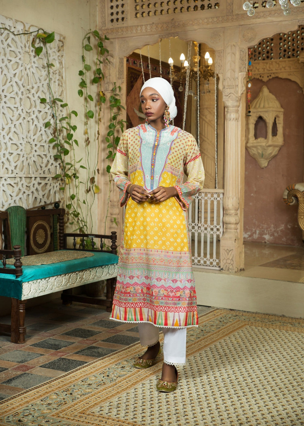 Khatepoesh Brianna Women 1pcs