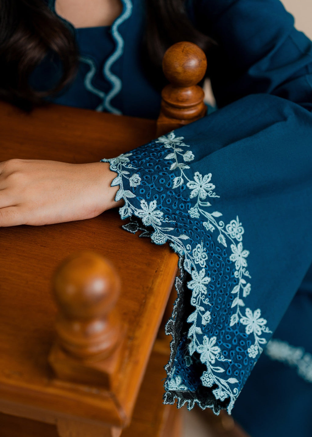 Kiara Solea – Embroidered Co ords Khaddar Set Women 3pcs