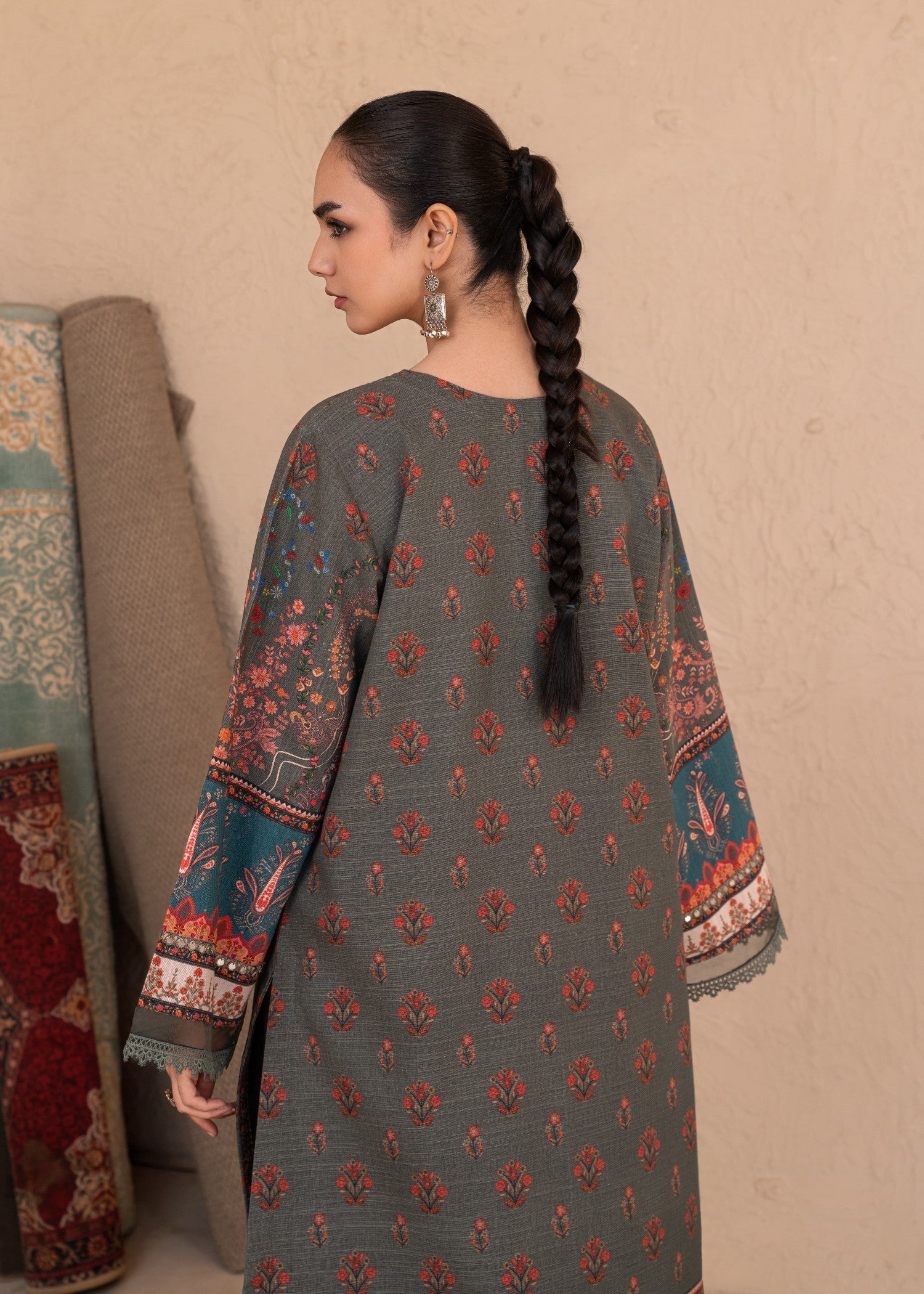 Chandan Nagri Roohi Women 3pcs