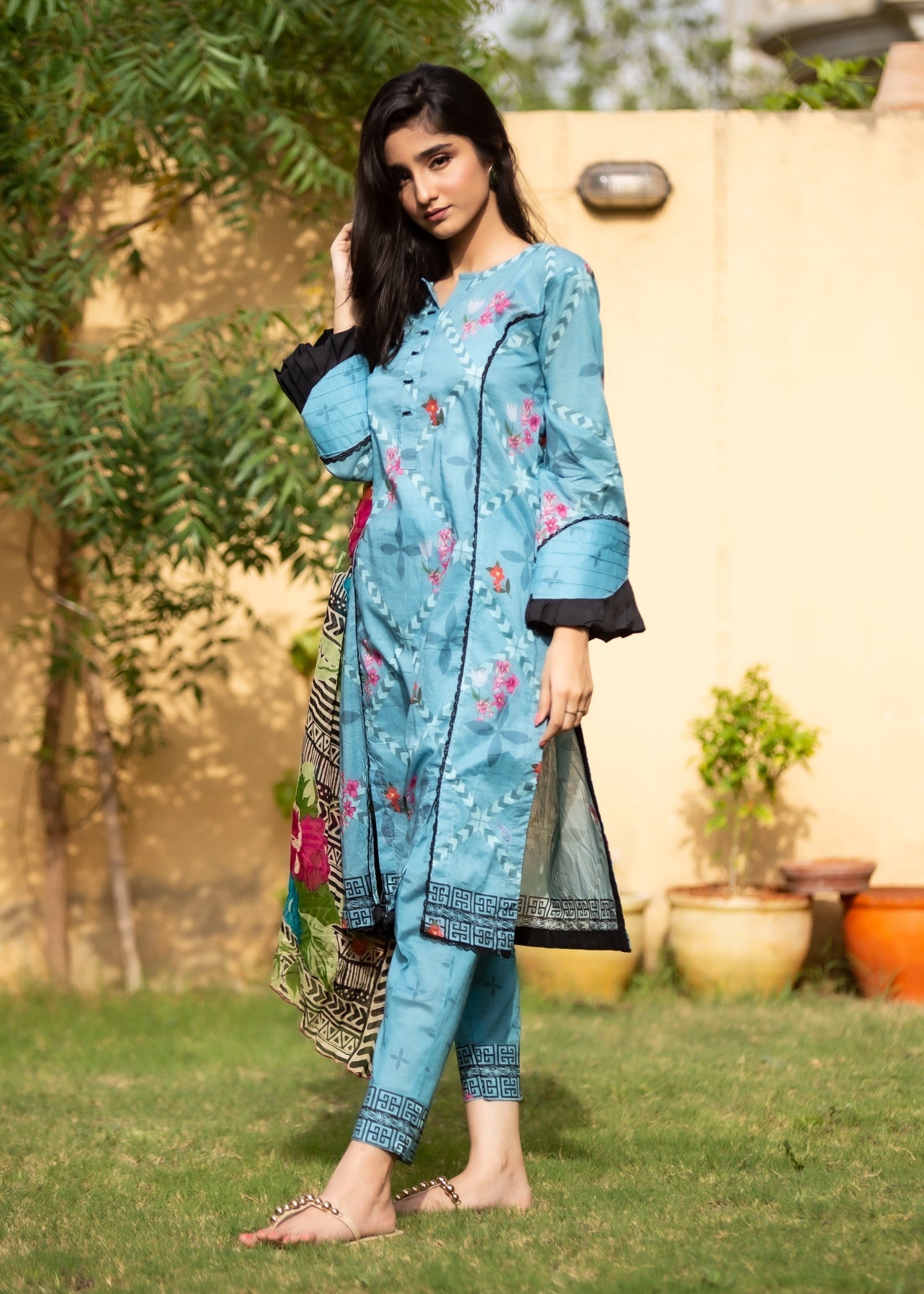 Hayati Collections Lawn | with Chiffon Dupatta | Blue Women 3pcs