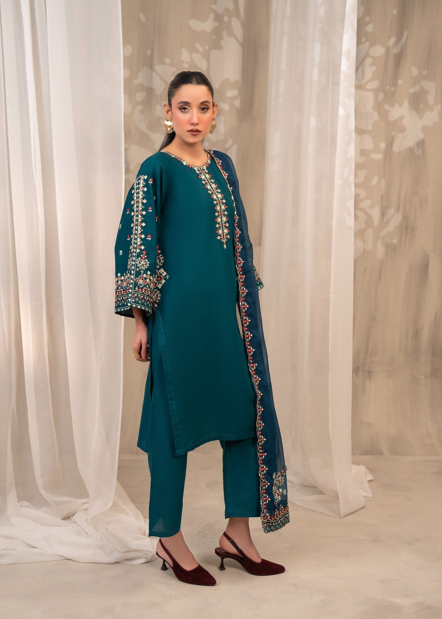 Shehroz Fashion Peacock EMBROIDERY Women 3pcs